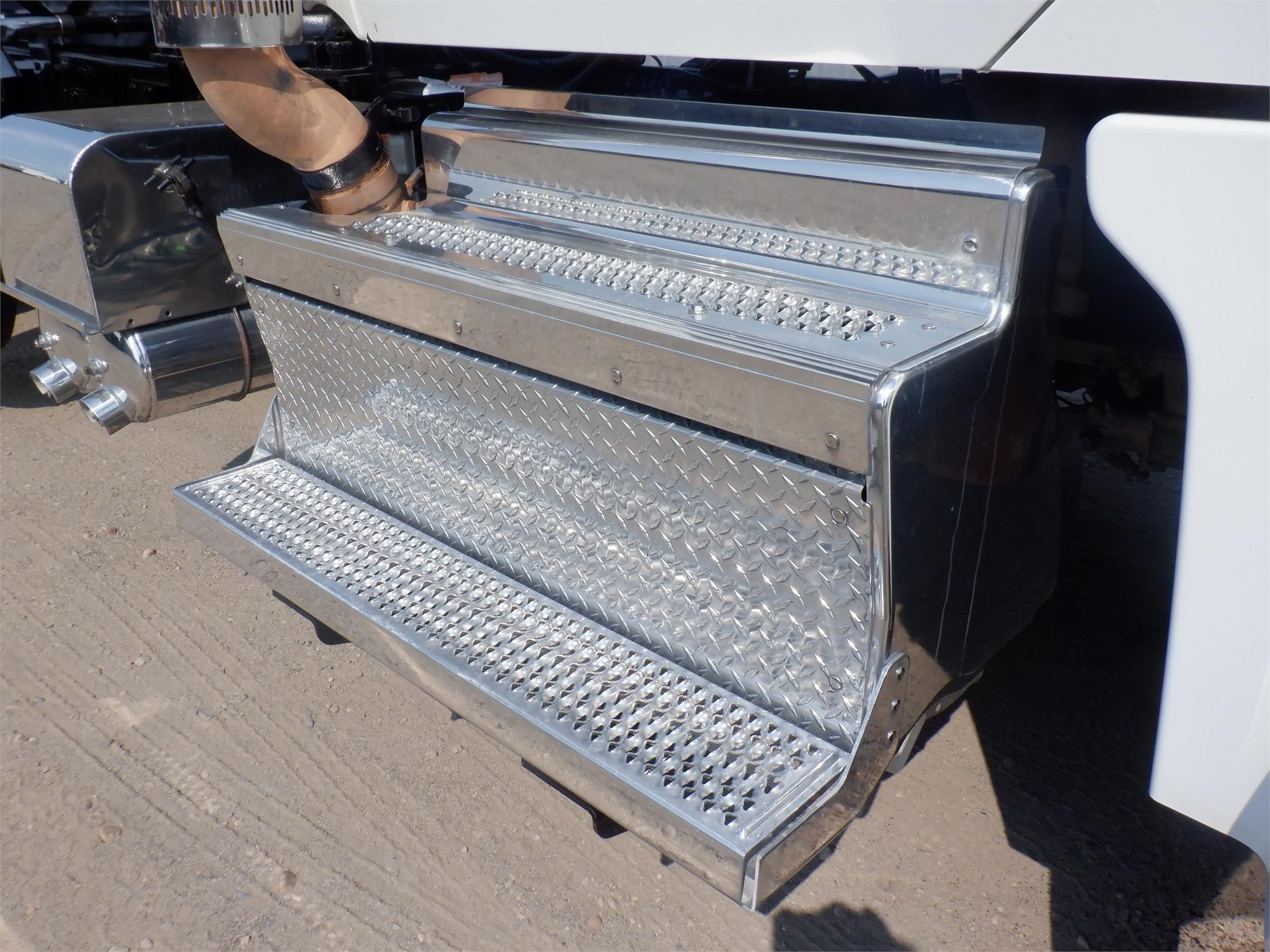 2019 PETERBILT 567 - Cassone Truck Sales