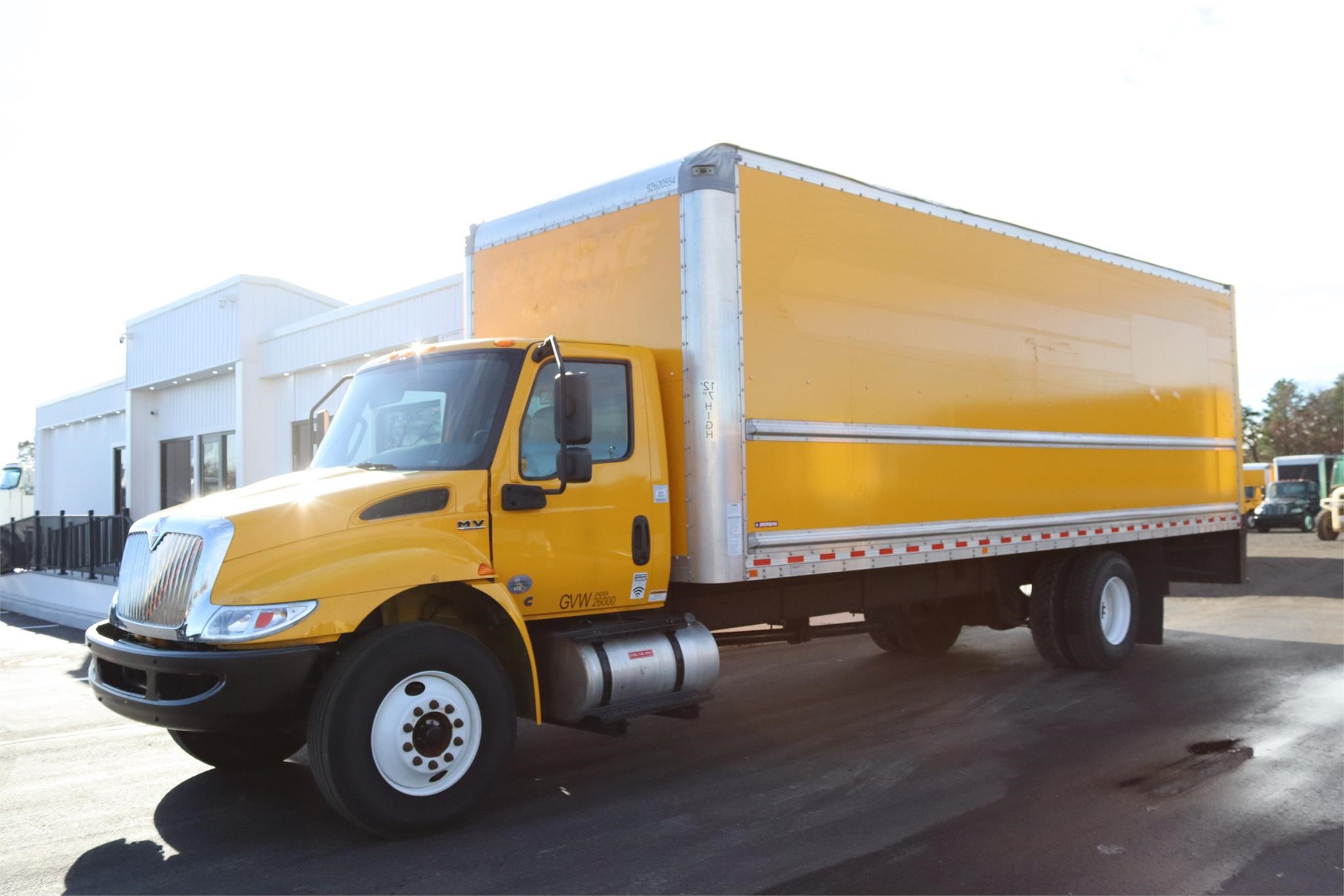 2020 INTERNATIONAL MV - Cassone Truck Sales
