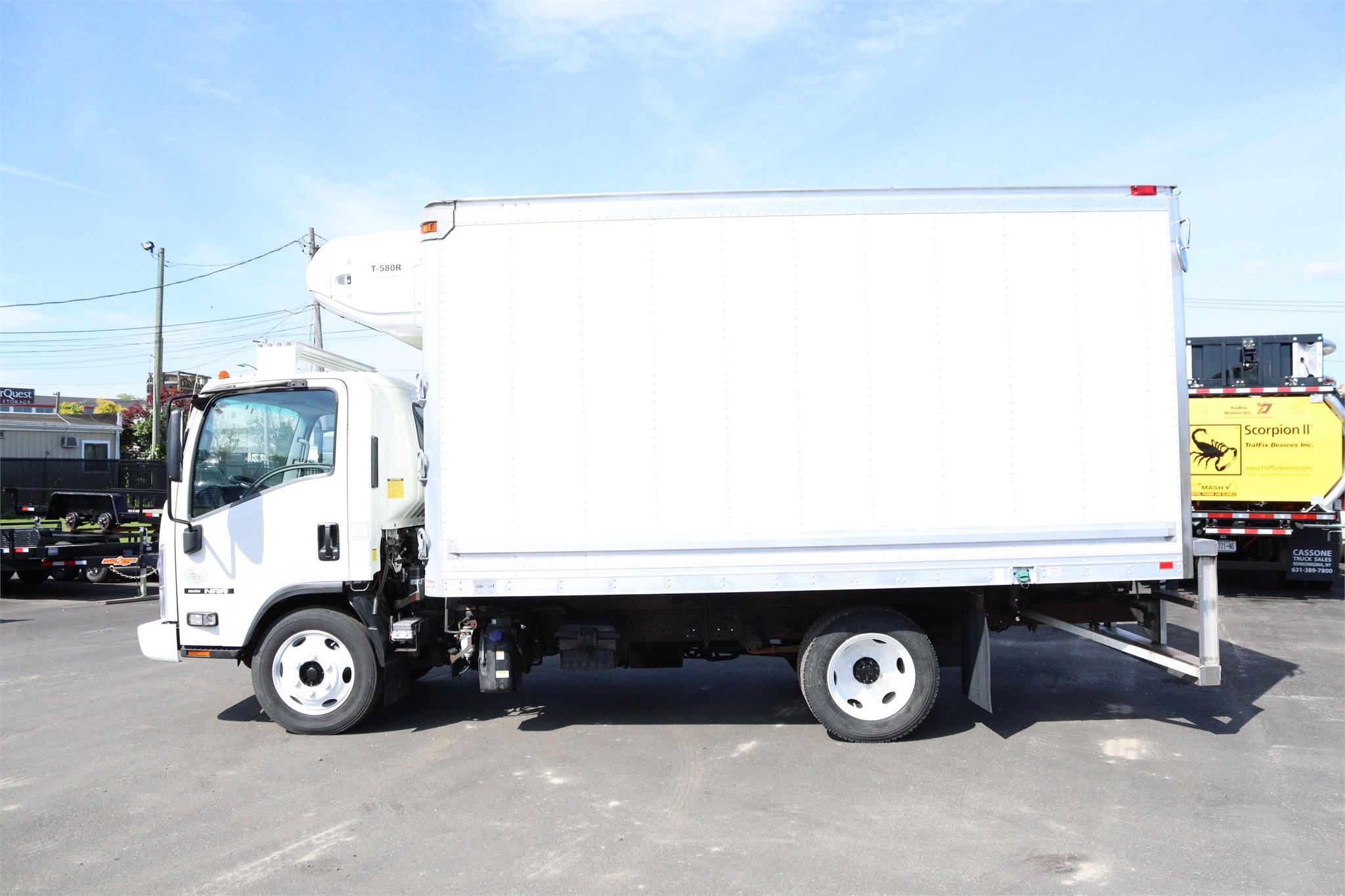 2018 ISUZU NRR - Cassone Truck Sales