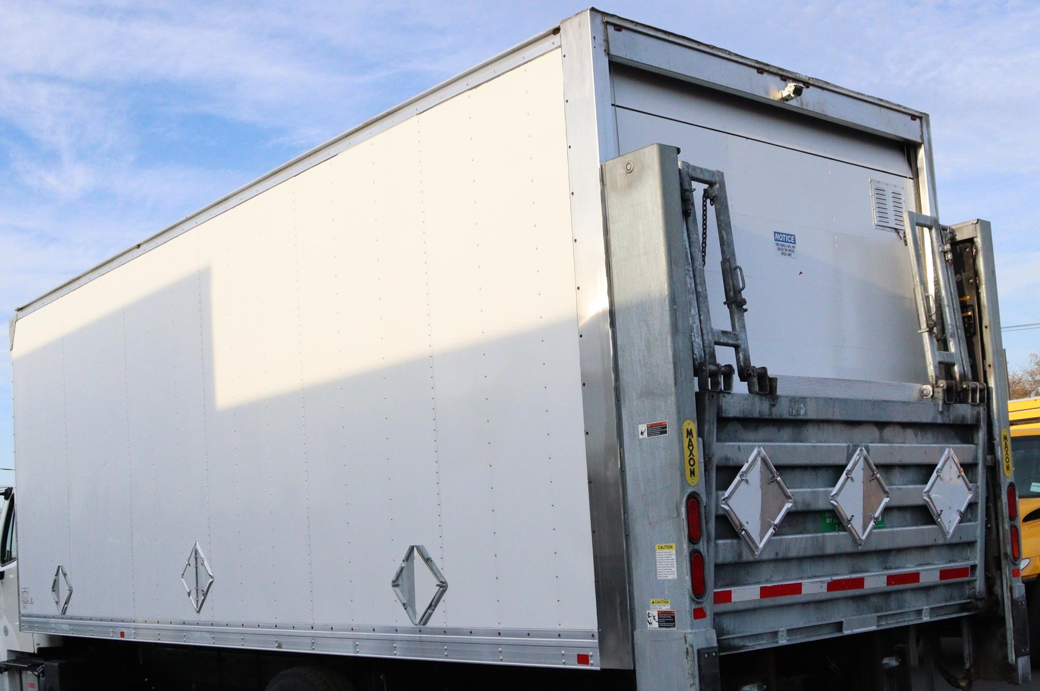 2017 SUPREME 24 FT - Cassone Truck Sales