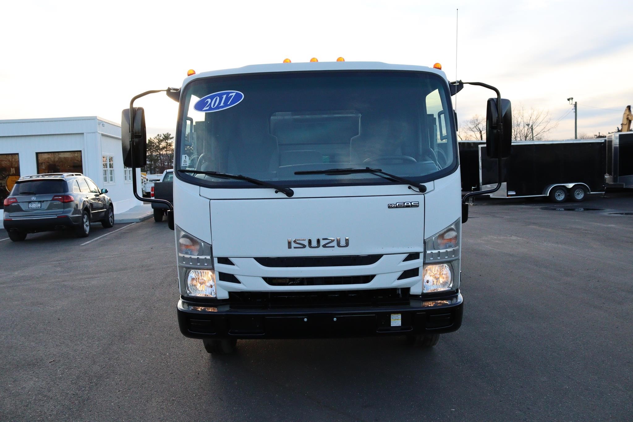 2017 ISUZU NPR HD - Cassone Truck Sales