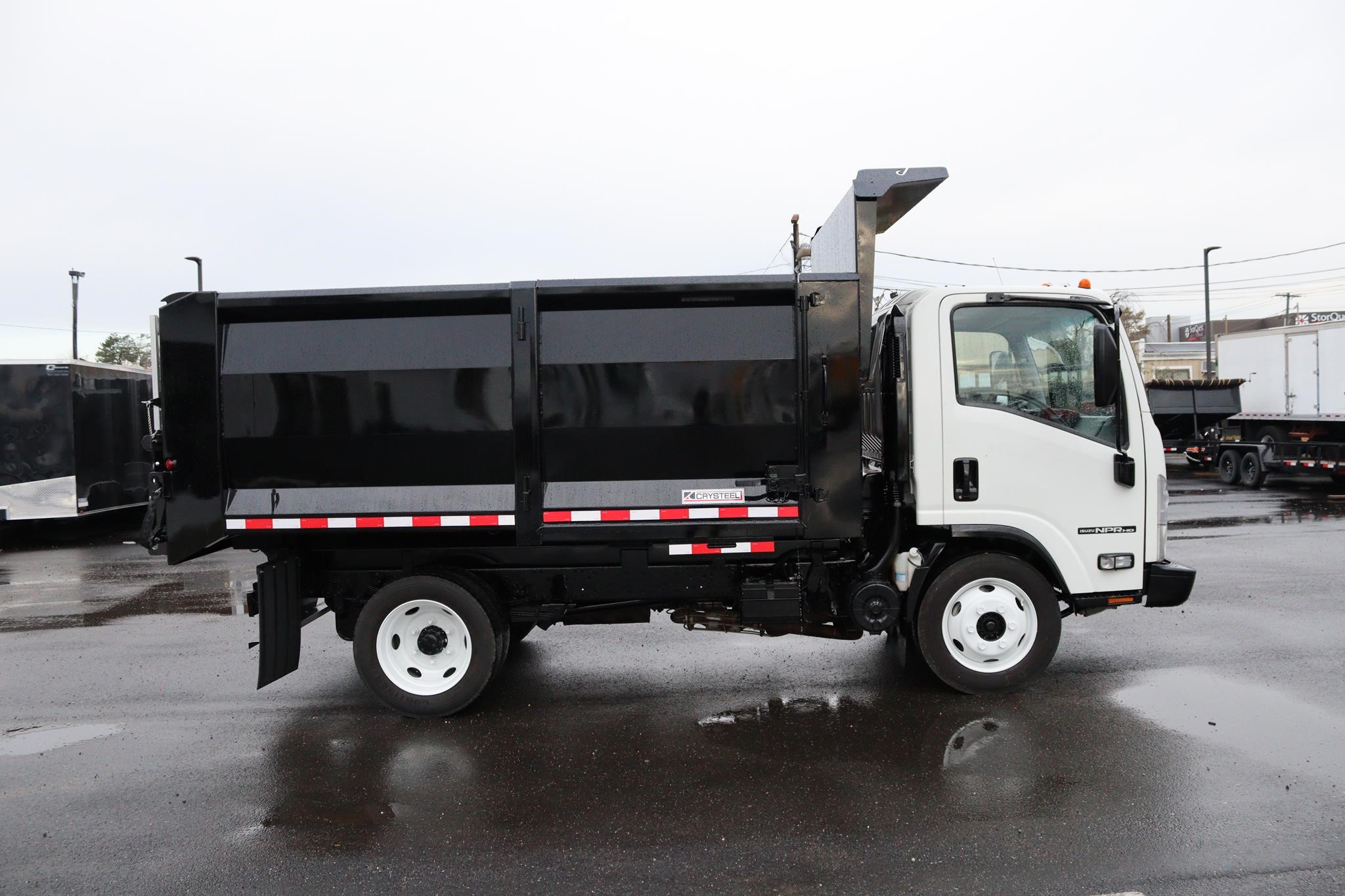 2017 ISUZU NPR HD - Cassone Truck Sales