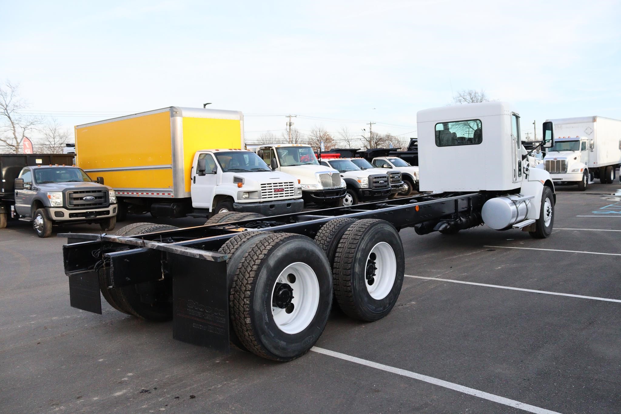 2020 KENWORTH T370 - image 4 of 6