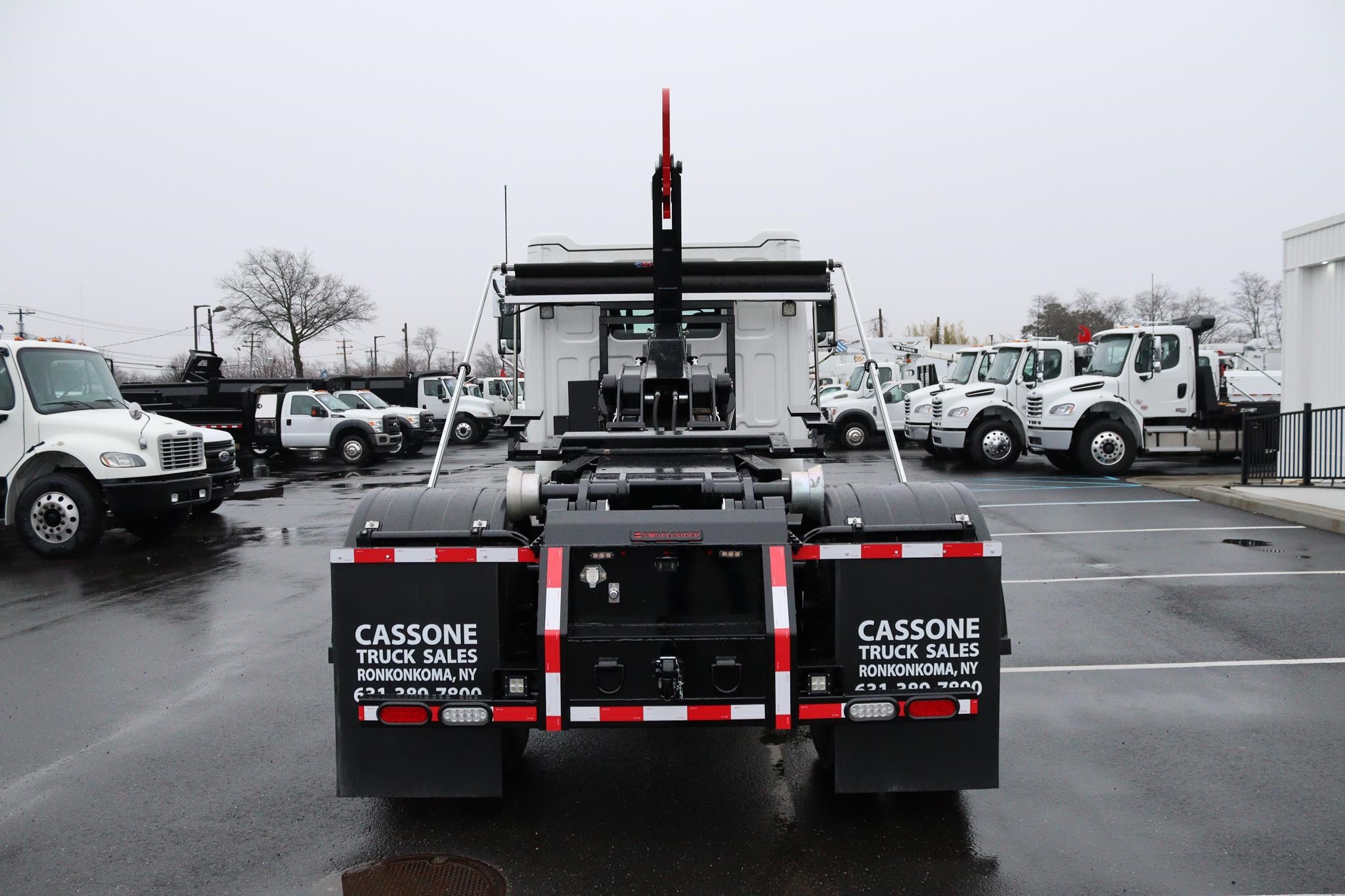 2025 WESTERN STAR 47X - image 3 of 6
