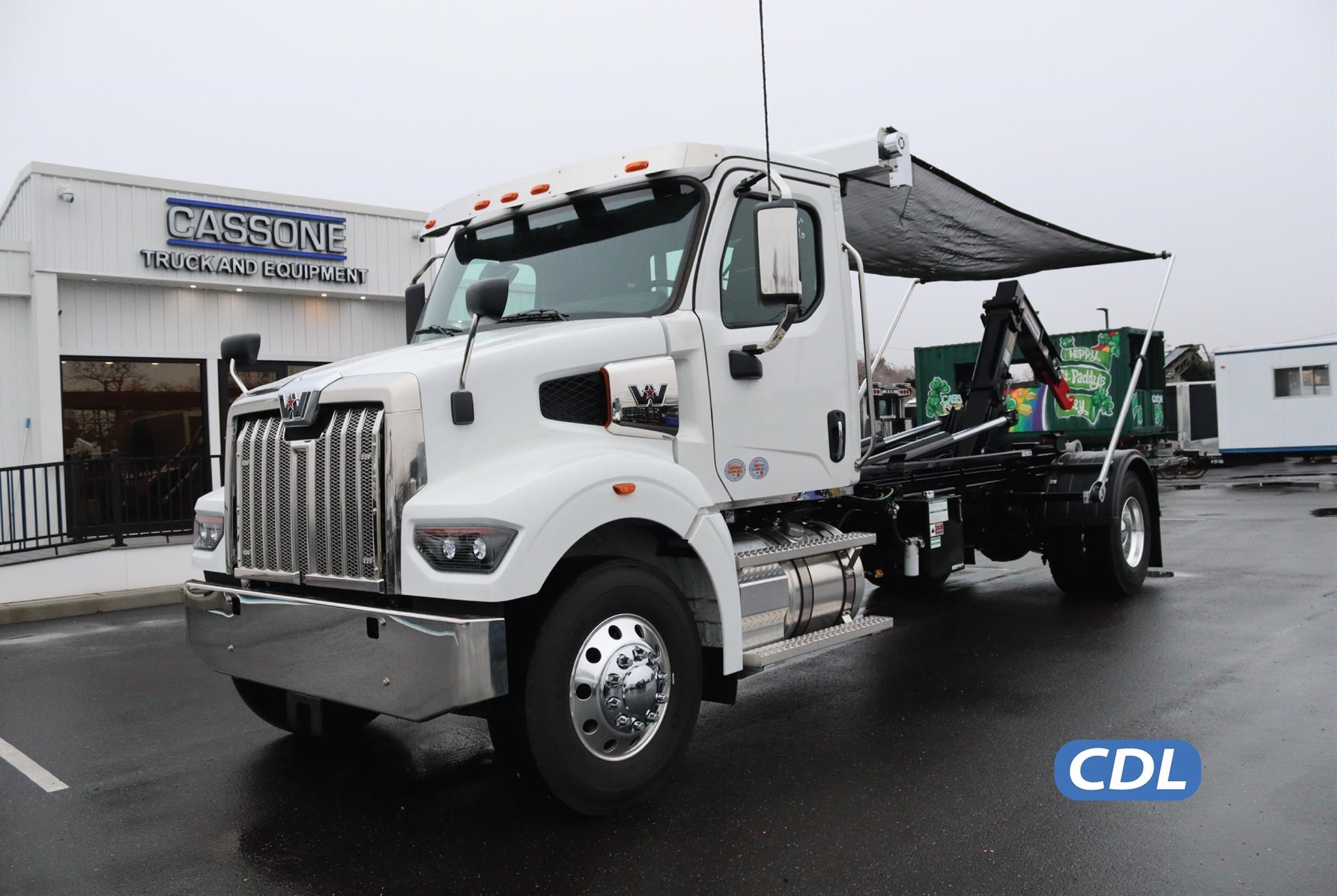 2025 WESTERN STAR 47X - image 1 of 6