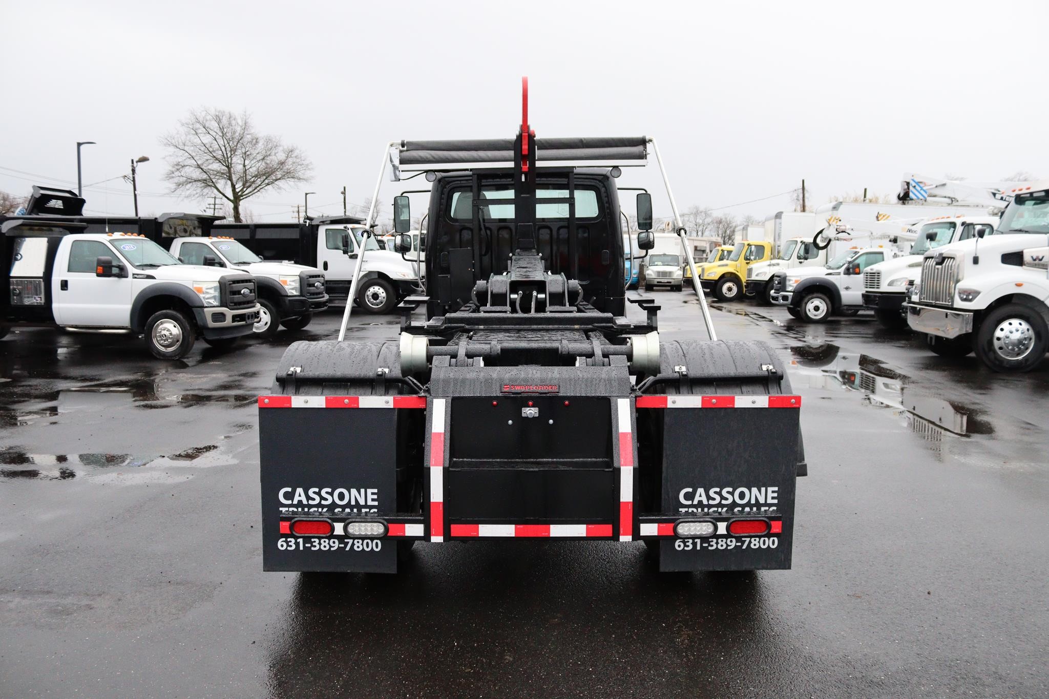 2019 FREIGHTLINER BUSINESS CLASS M2 106 - image 3 of 6