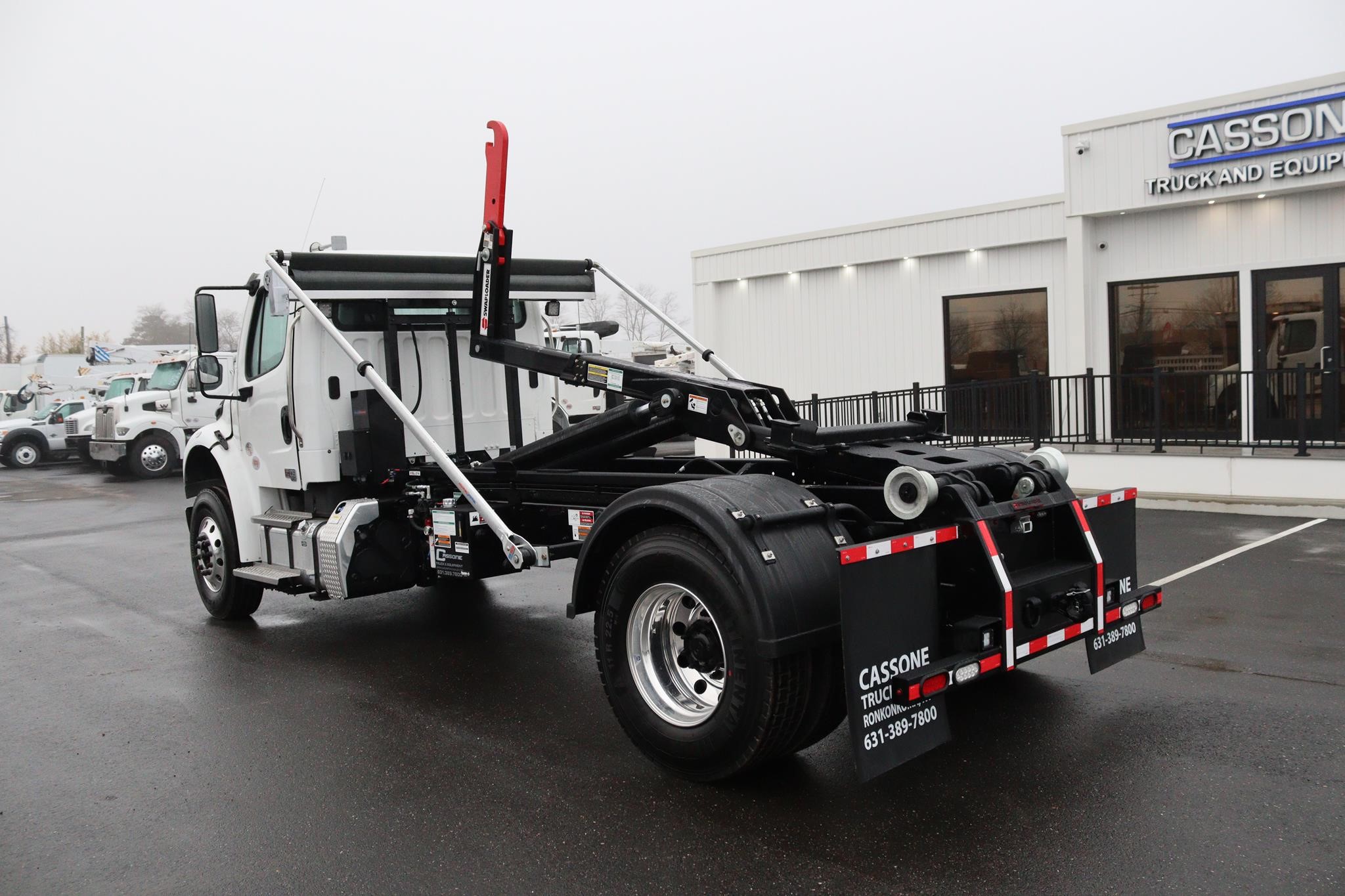 2026 FREIGHTLINER BUSINESS CLASS M2 106 - image 2 of 6