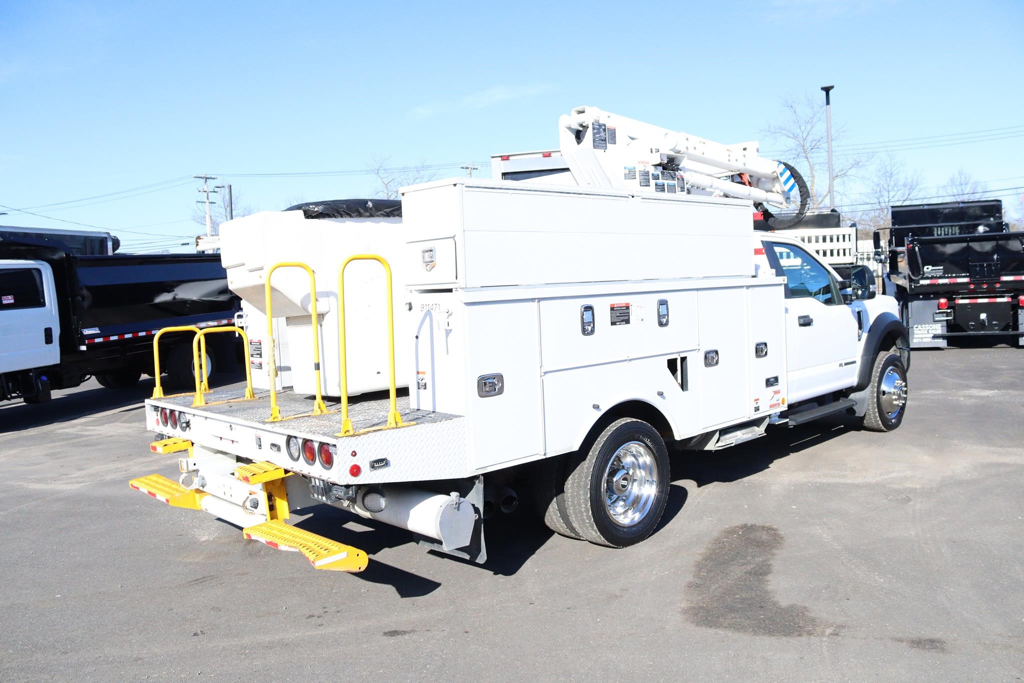 2019 ALTEC AT40G - image 4 of 6
