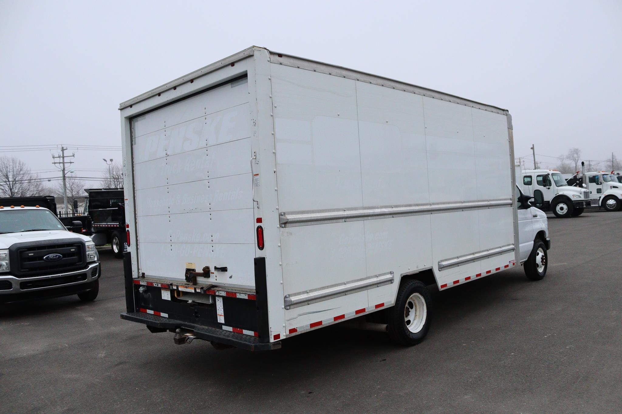2019 FORD E350 SD - image 4 of 6