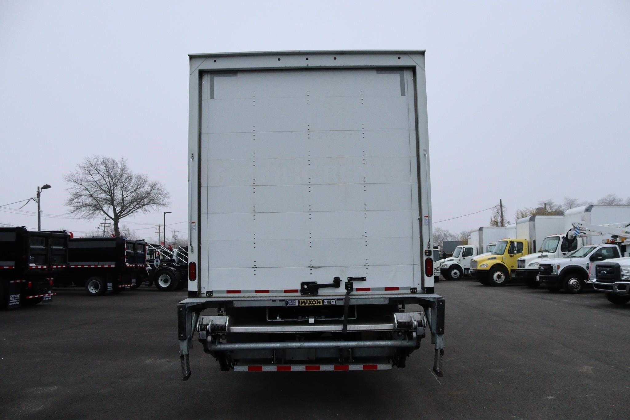 2022 KENWORTH T270 - image 3 of 6