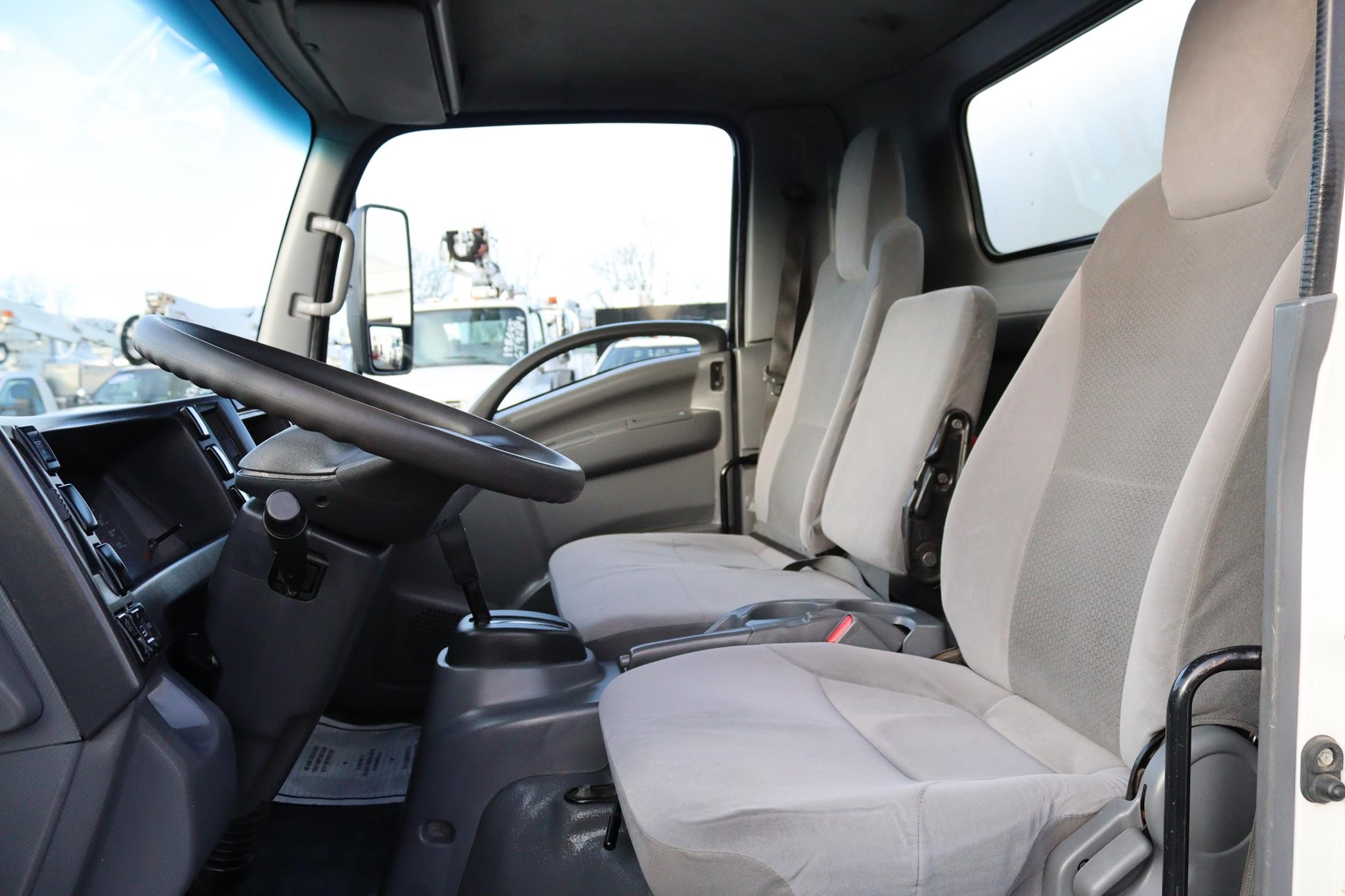 2019 ISUZU NPR HD - Cassone Truck Sales