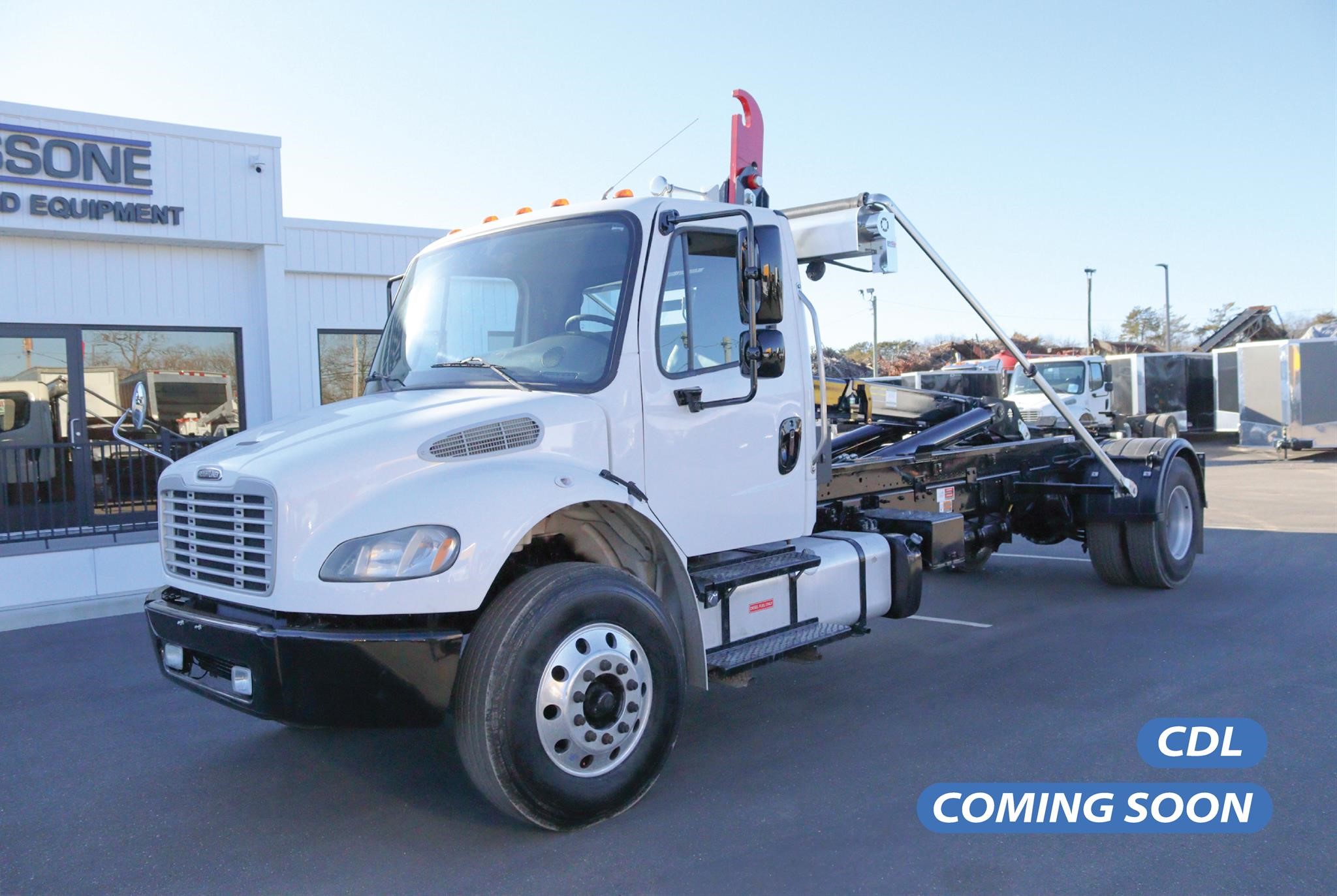 2016 FREIGHTLINER BUSINESS CLASS M2 106 - image 1 of 1
