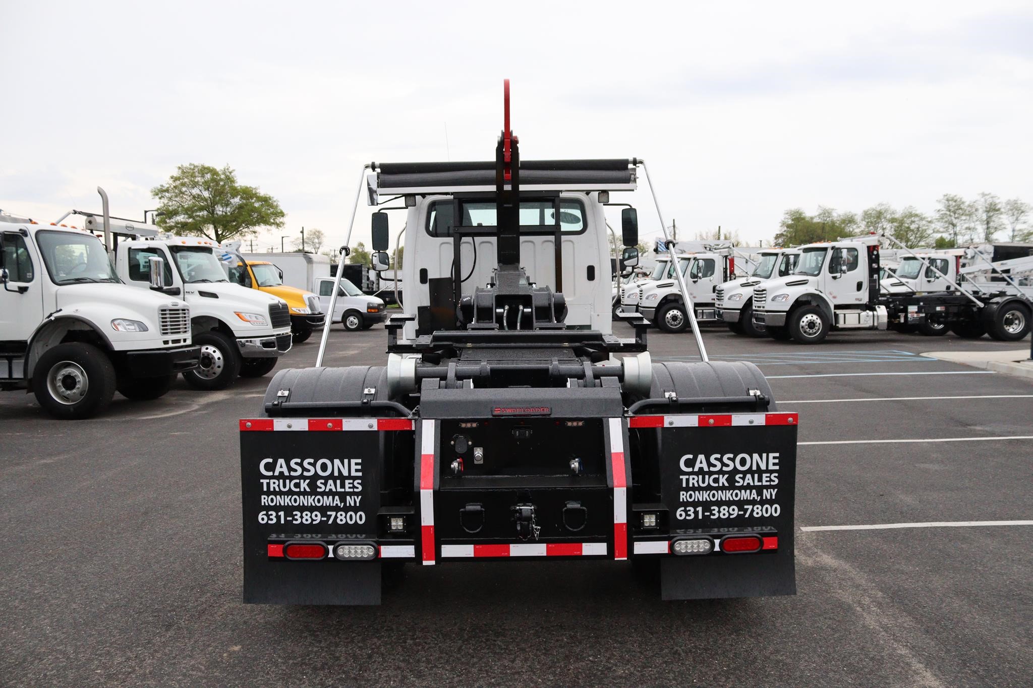 2026 FREIGHTLINER BUSINESS CLASS M2 106 PLUS - image 4 of 6