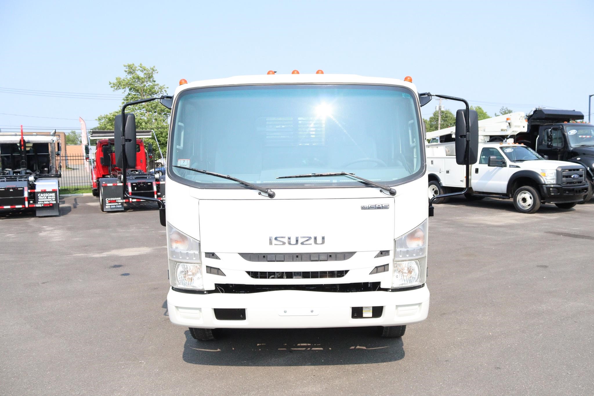 2017 ISUZU NPR HD - image 6 of 6
