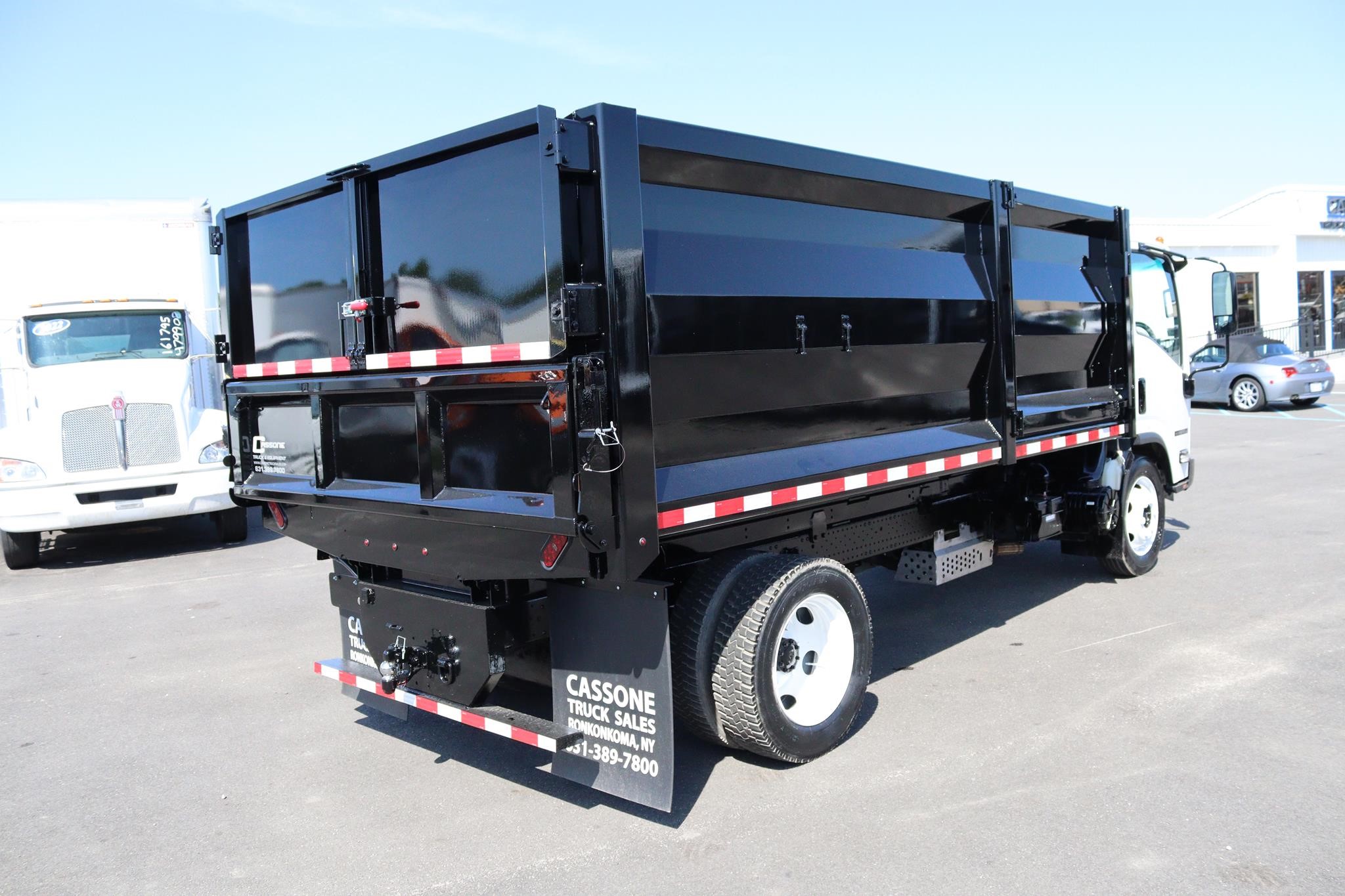 2018 ISUZU NPR HD - image 4 of 6