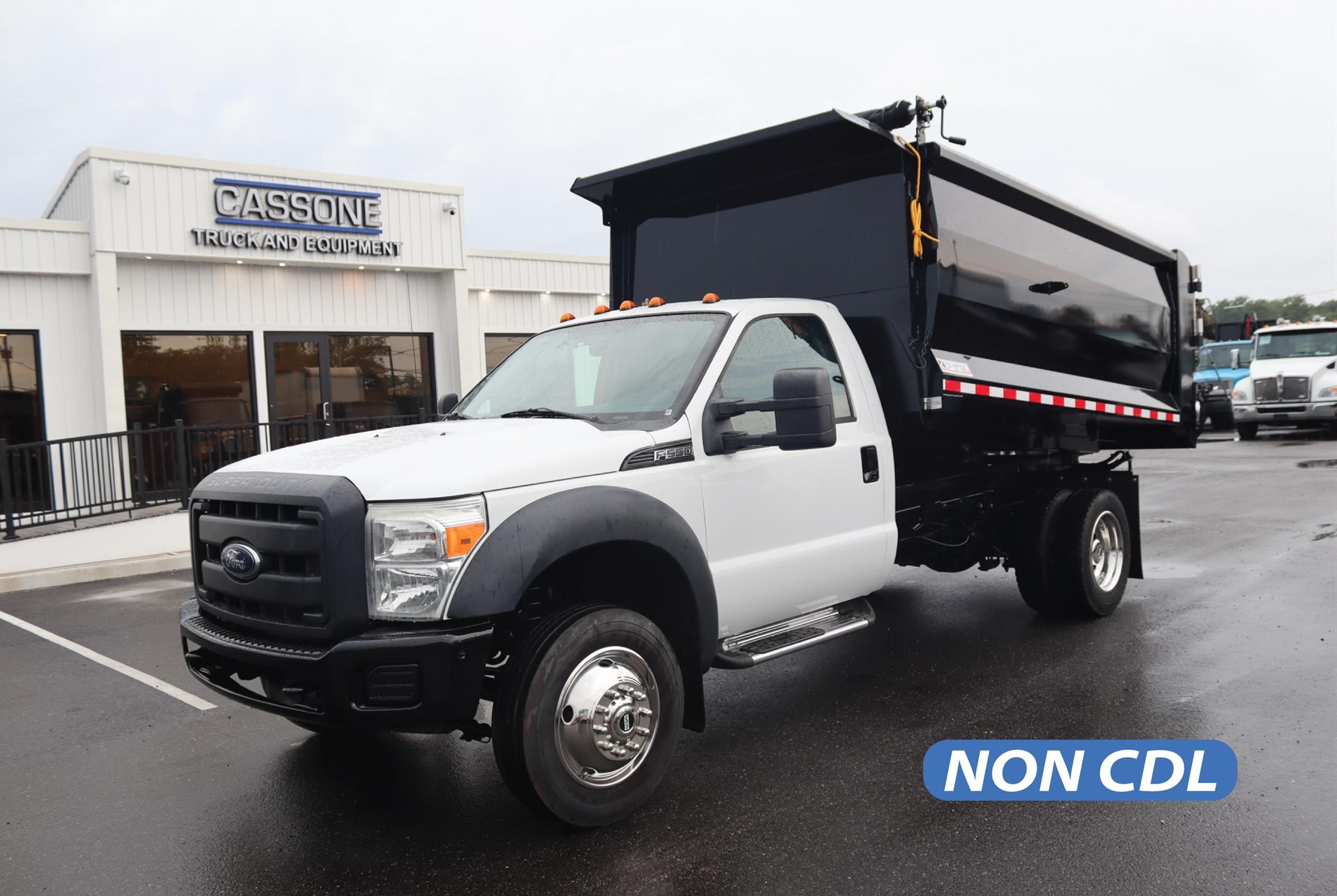 2015 FORD F550 XL SD - image 1 of 6
