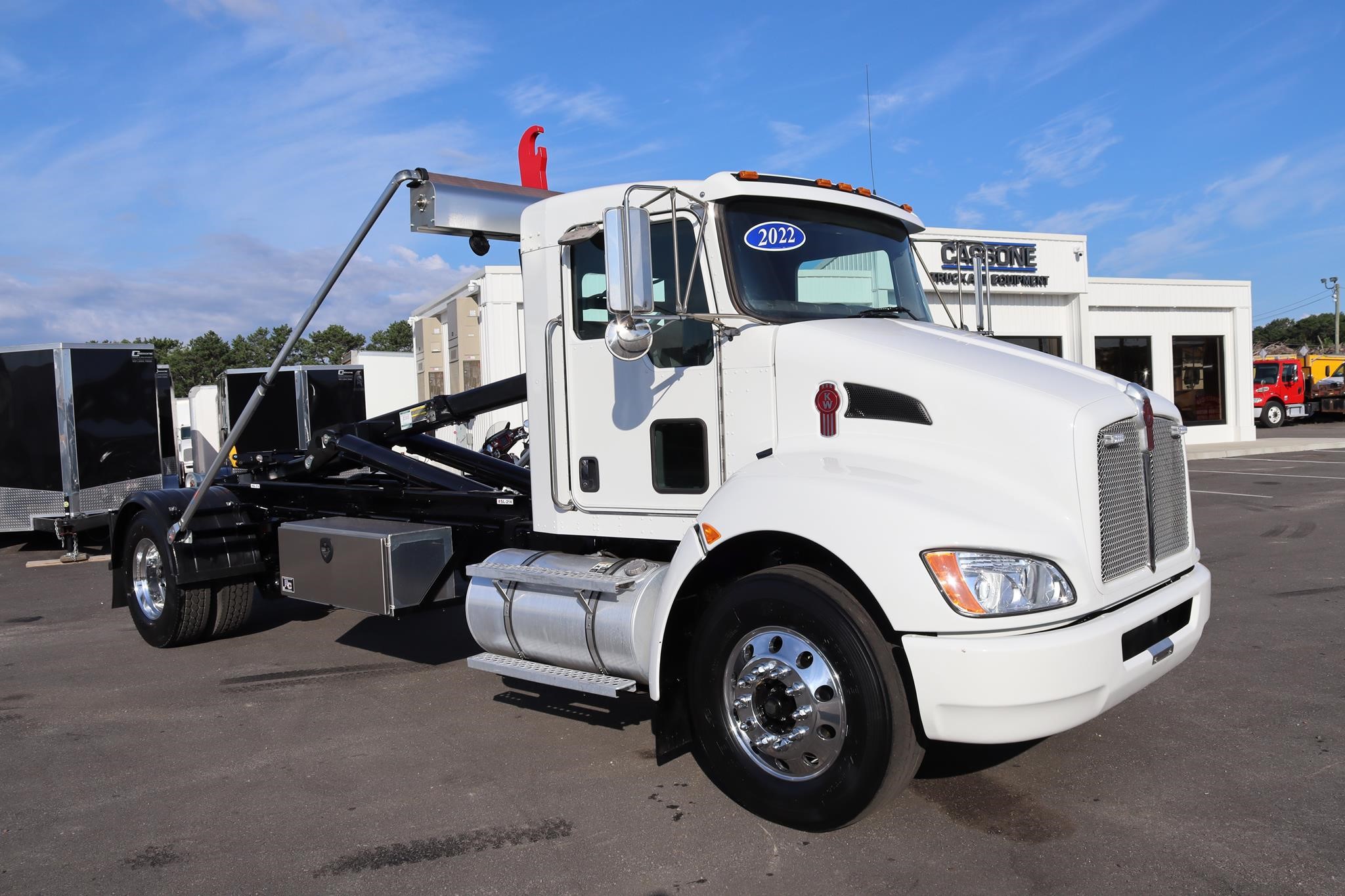 2022 KENWORTH T270 - image 5 of 6