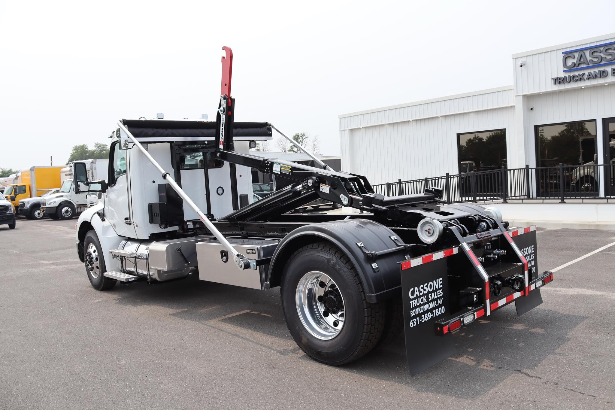 2026 KENWORTH T280 - image 2 of 6