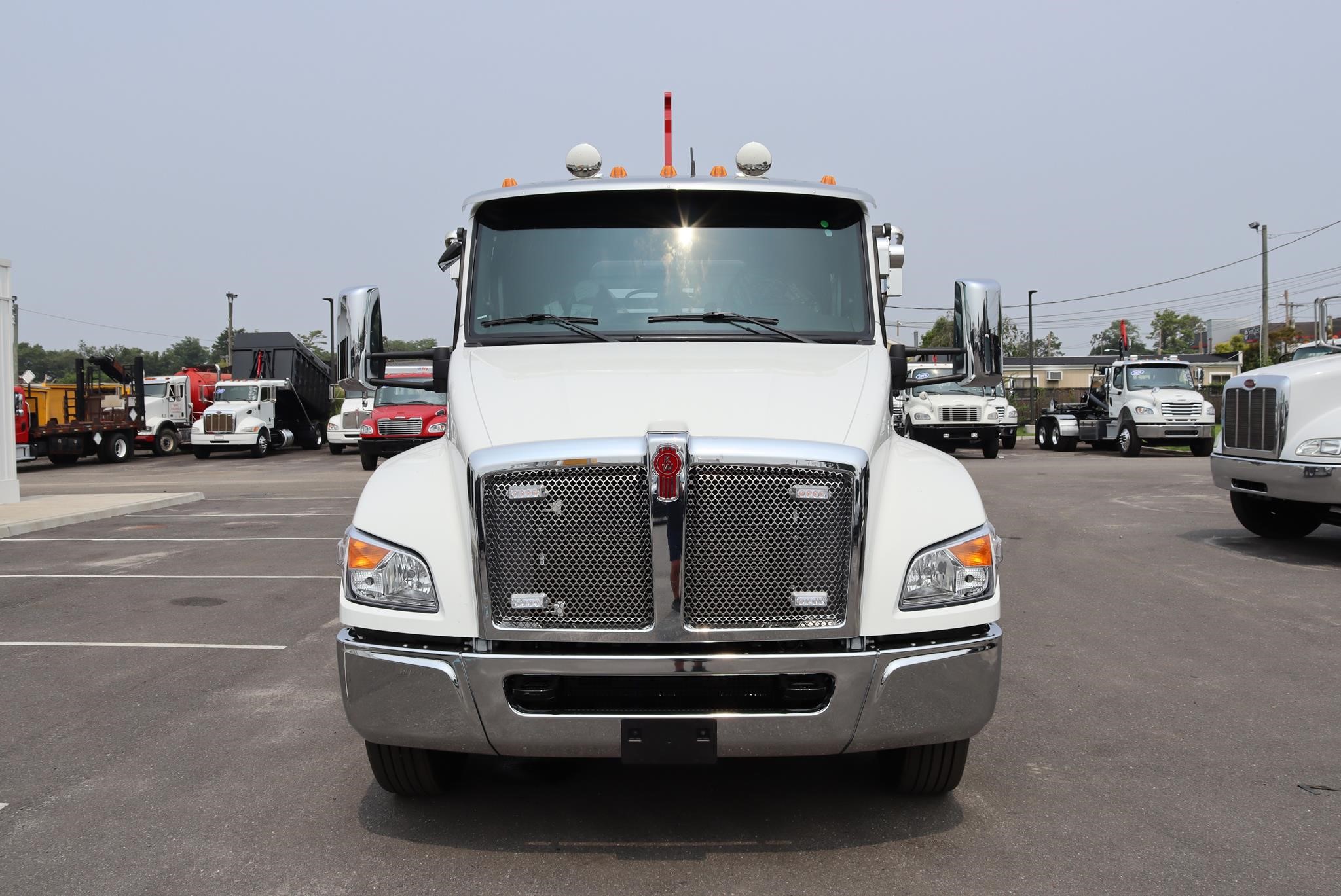 2026 KENWORTH T280 - image 6 of 6