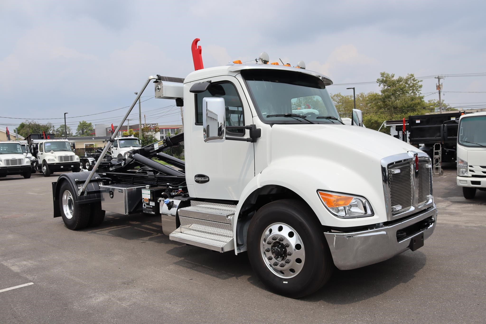 2026 KENWORTH T280 - image 5 of 6