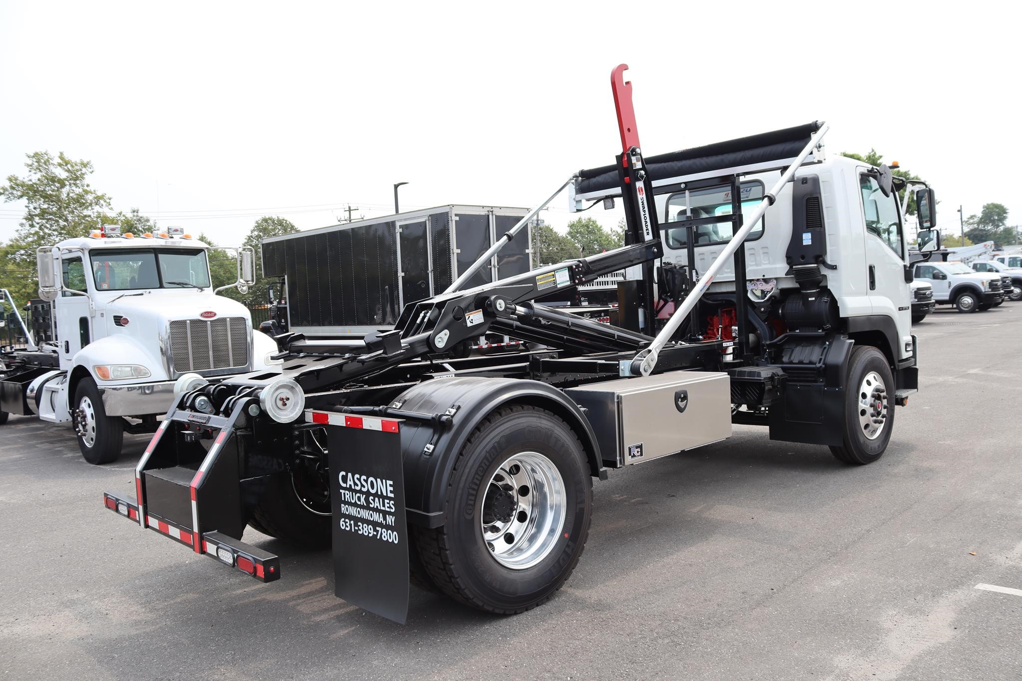 2026 ISUZU FTR - image 4 of 6