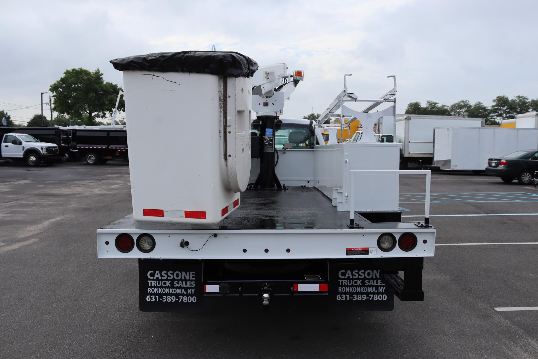2019 ALTEC AT200A - image 3 of 6
