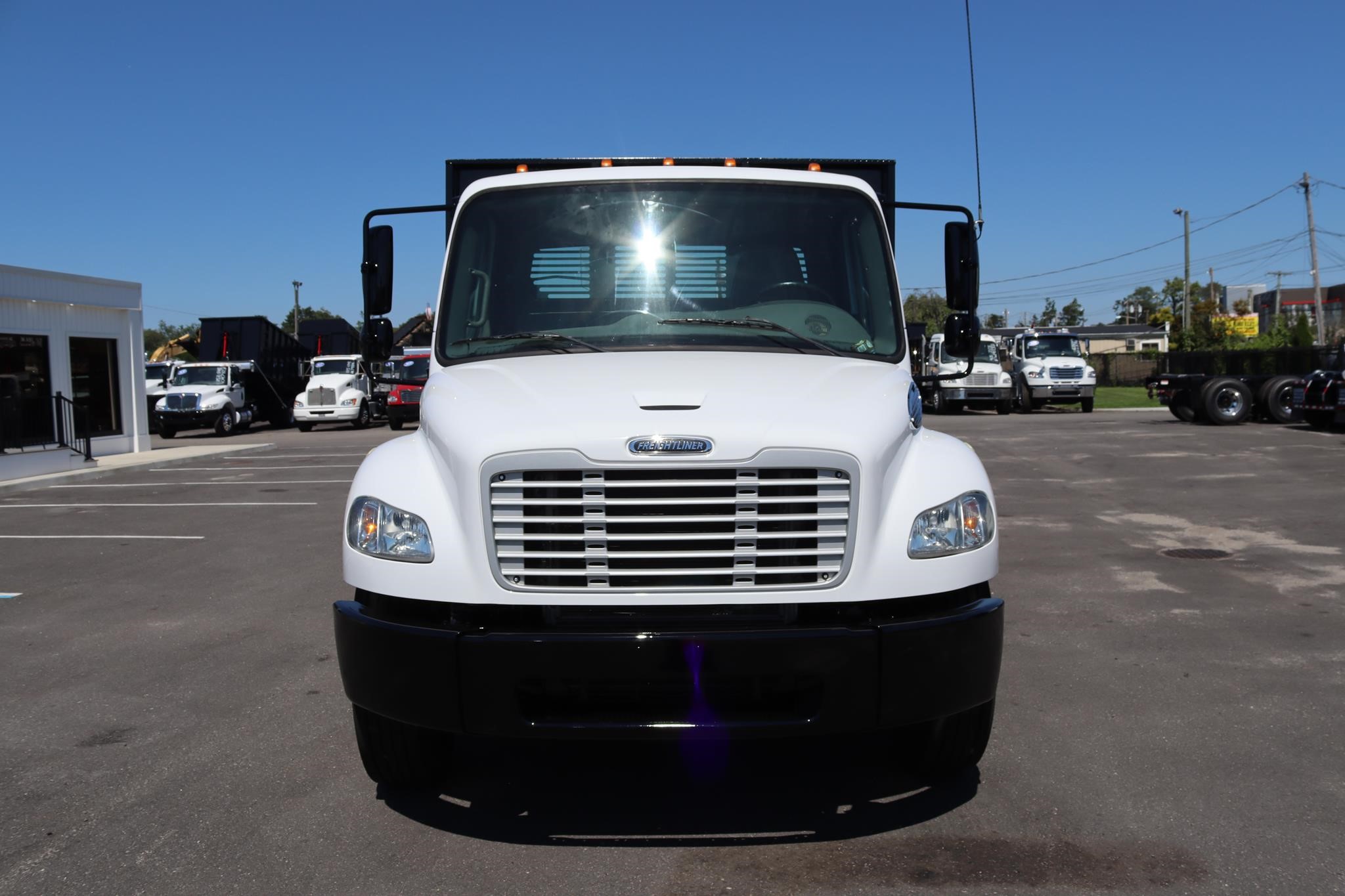 2019 FREIGHTLINER BUSINESS CLASS M2 106 - image 6 of 6