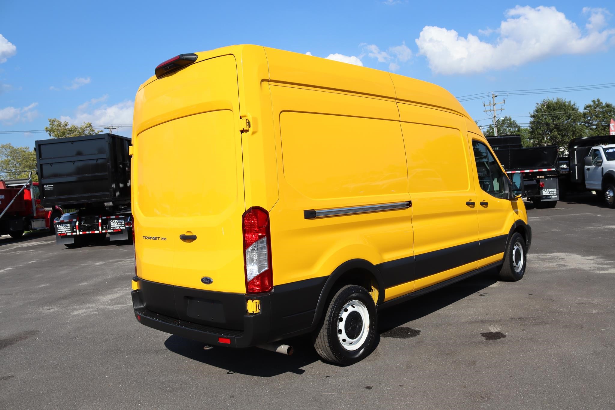2021 FORD TRANSIT - image 4 of 6