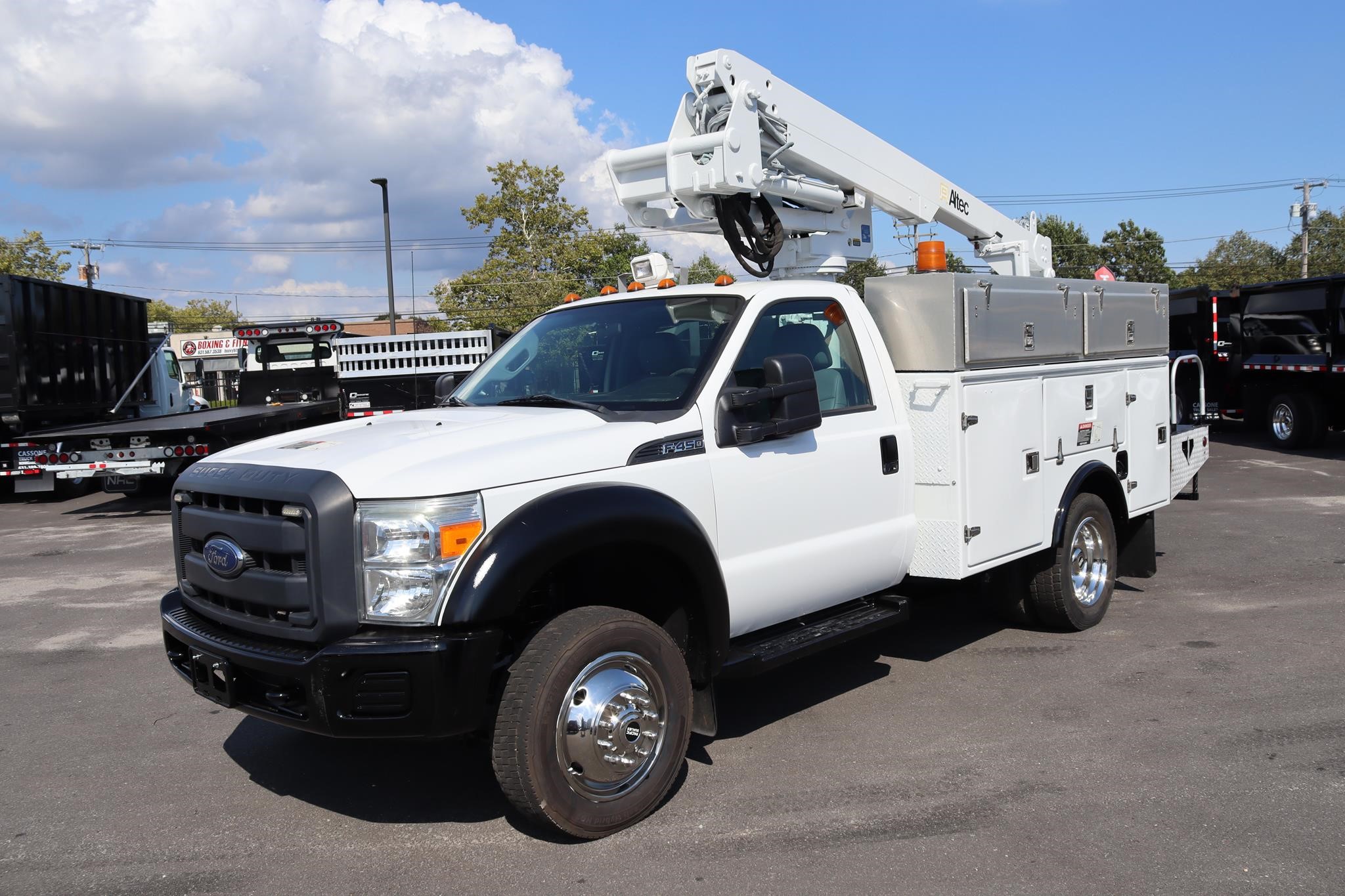 2015 ALTEC AT235 - image 1 of 6