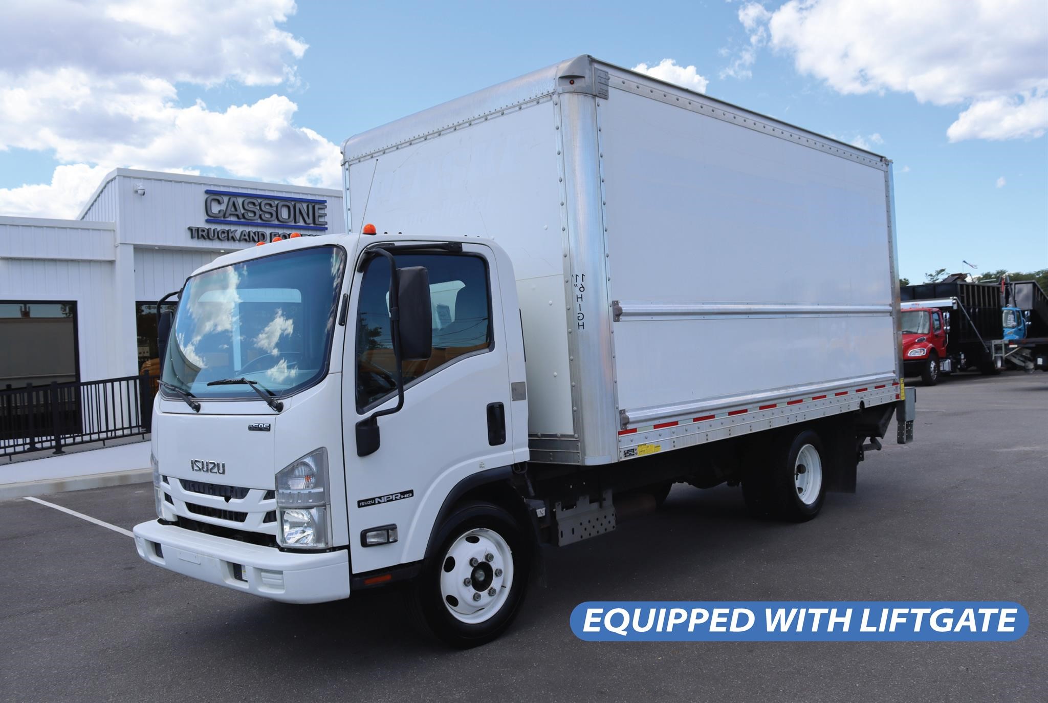 2019 ISUZU NPR HD - image 1 of 6
