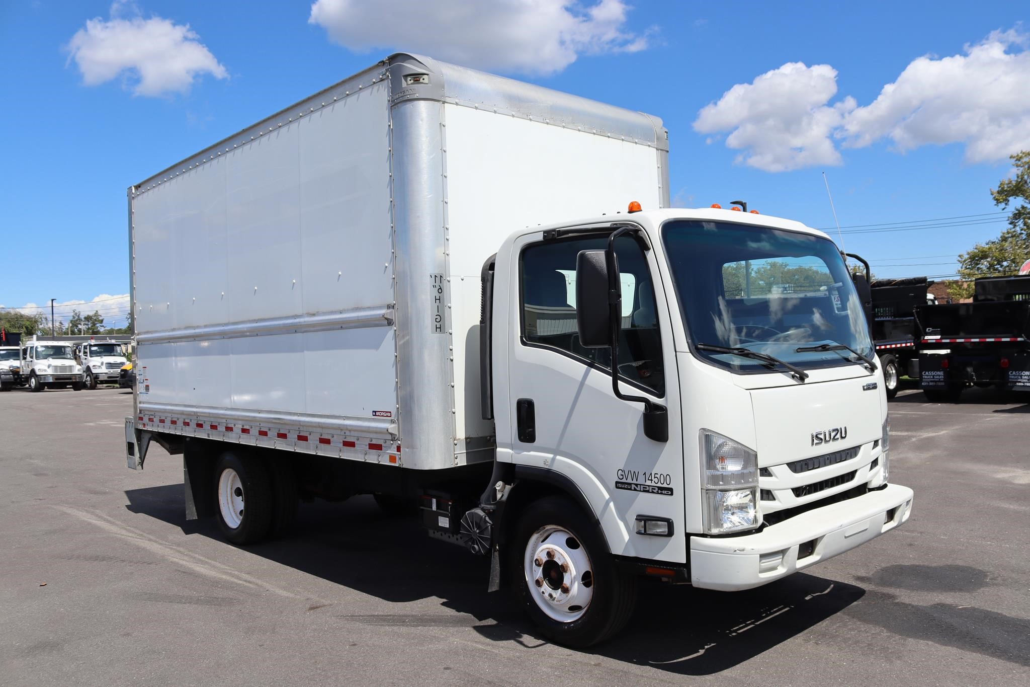 2019 ISUZU NPR HD - image 5 of 6