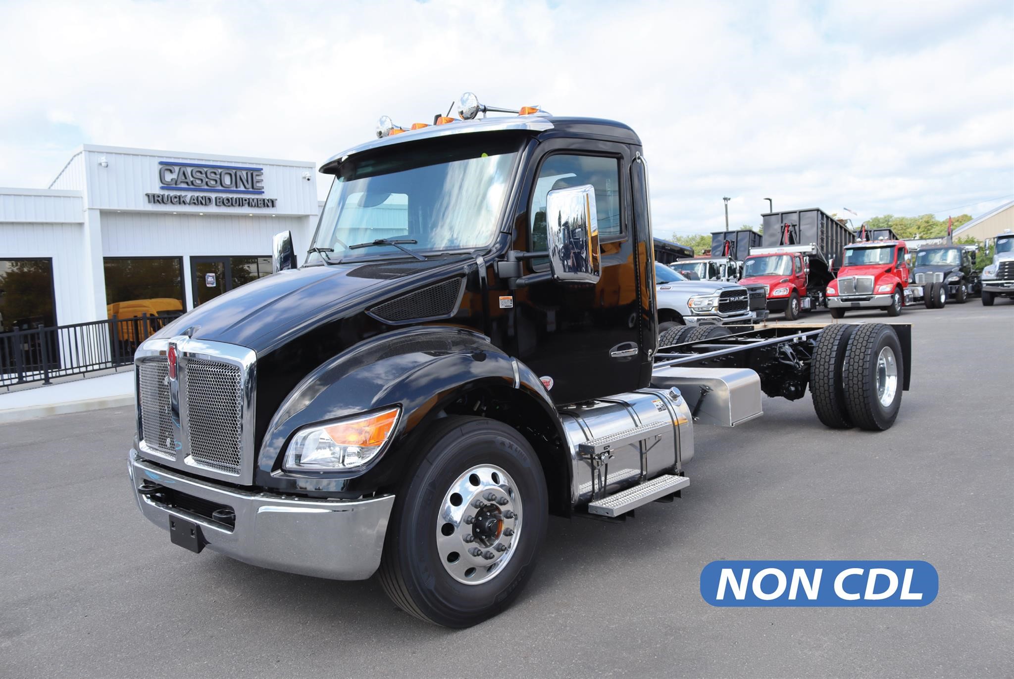 2026 KENWORTH T280 - image 1 of 6