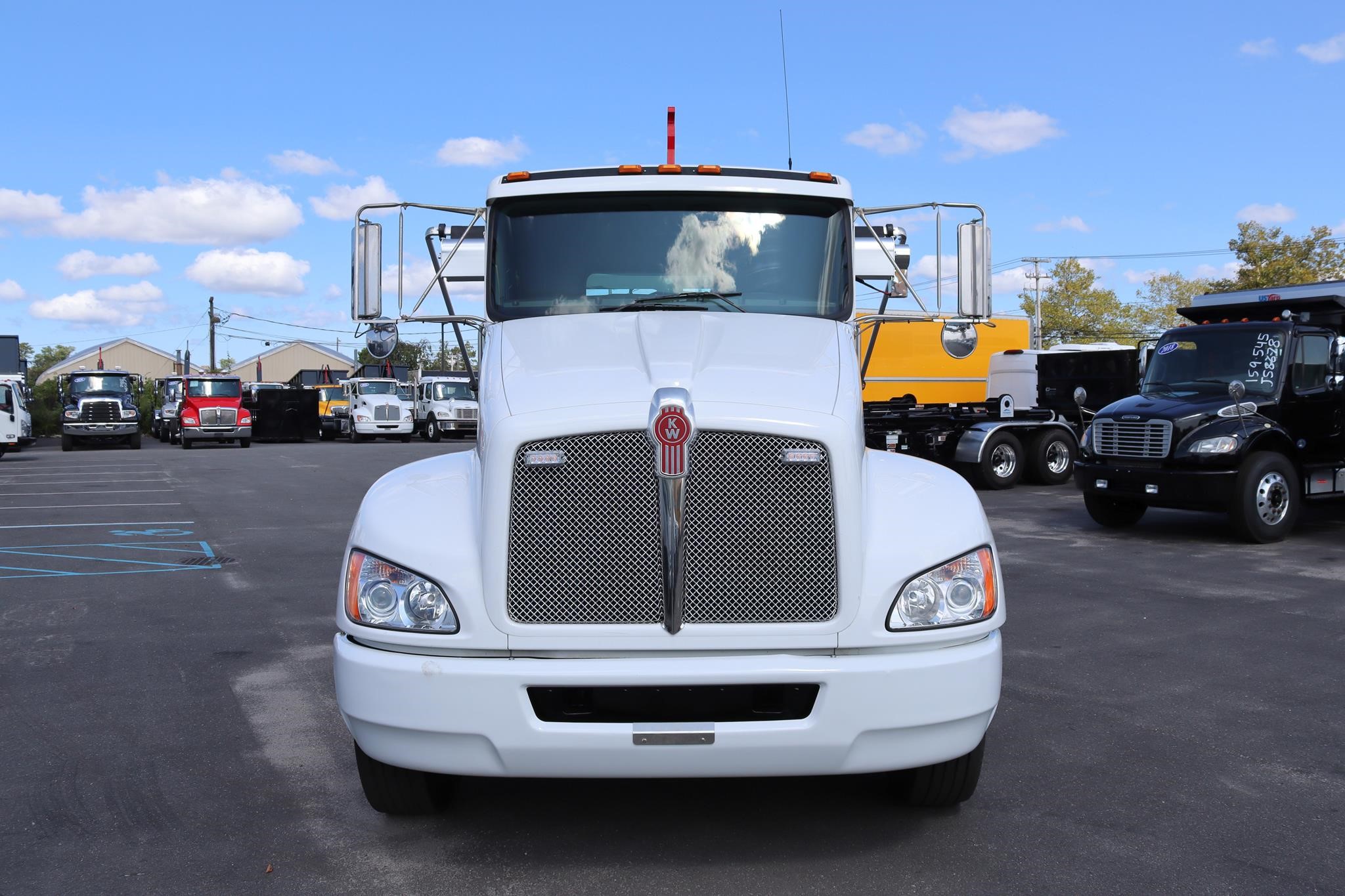2022 KENWORTH T270 - image 6 of 6
