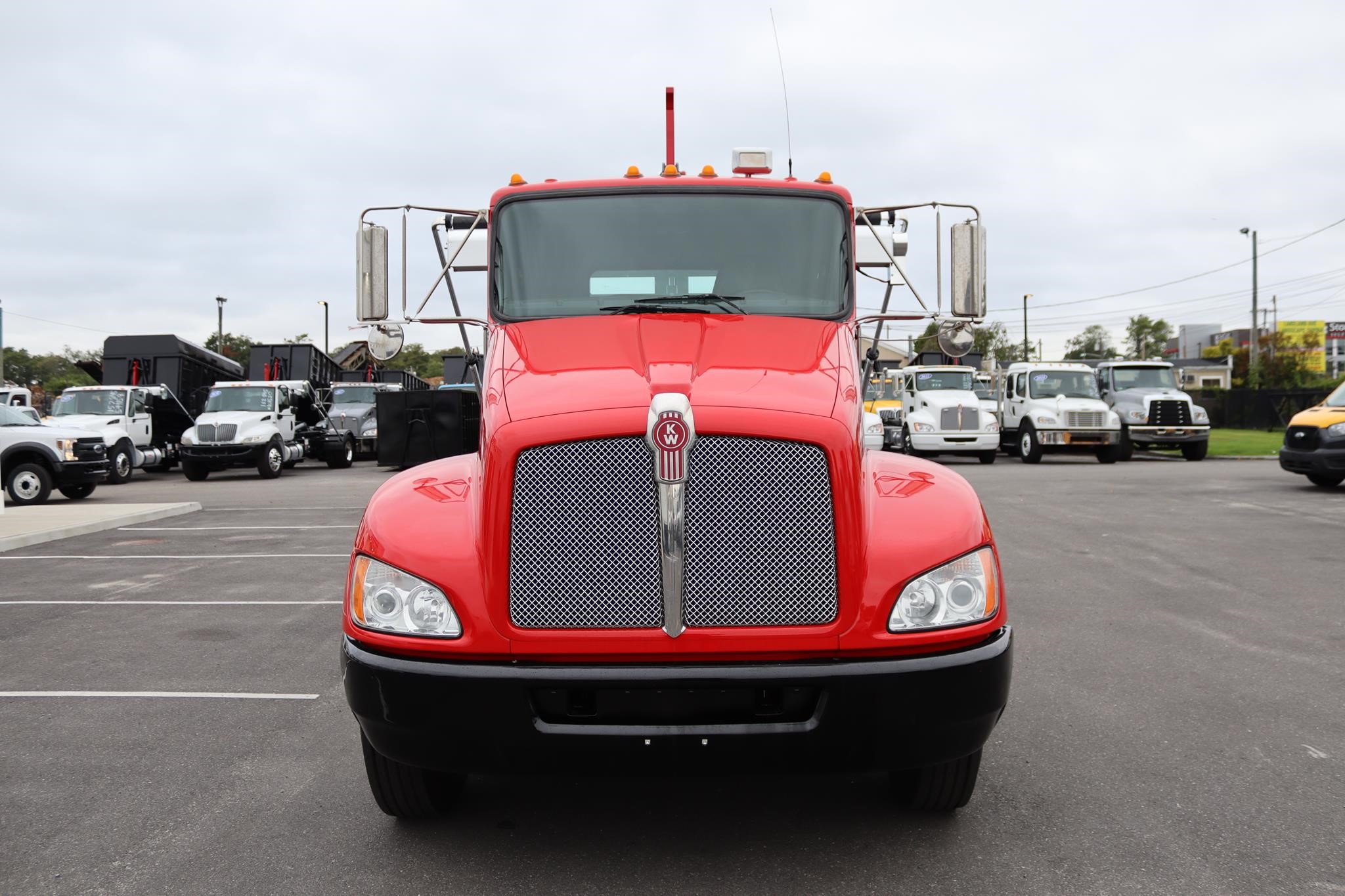 2017 KENWORTH T370 - image 6 of 6