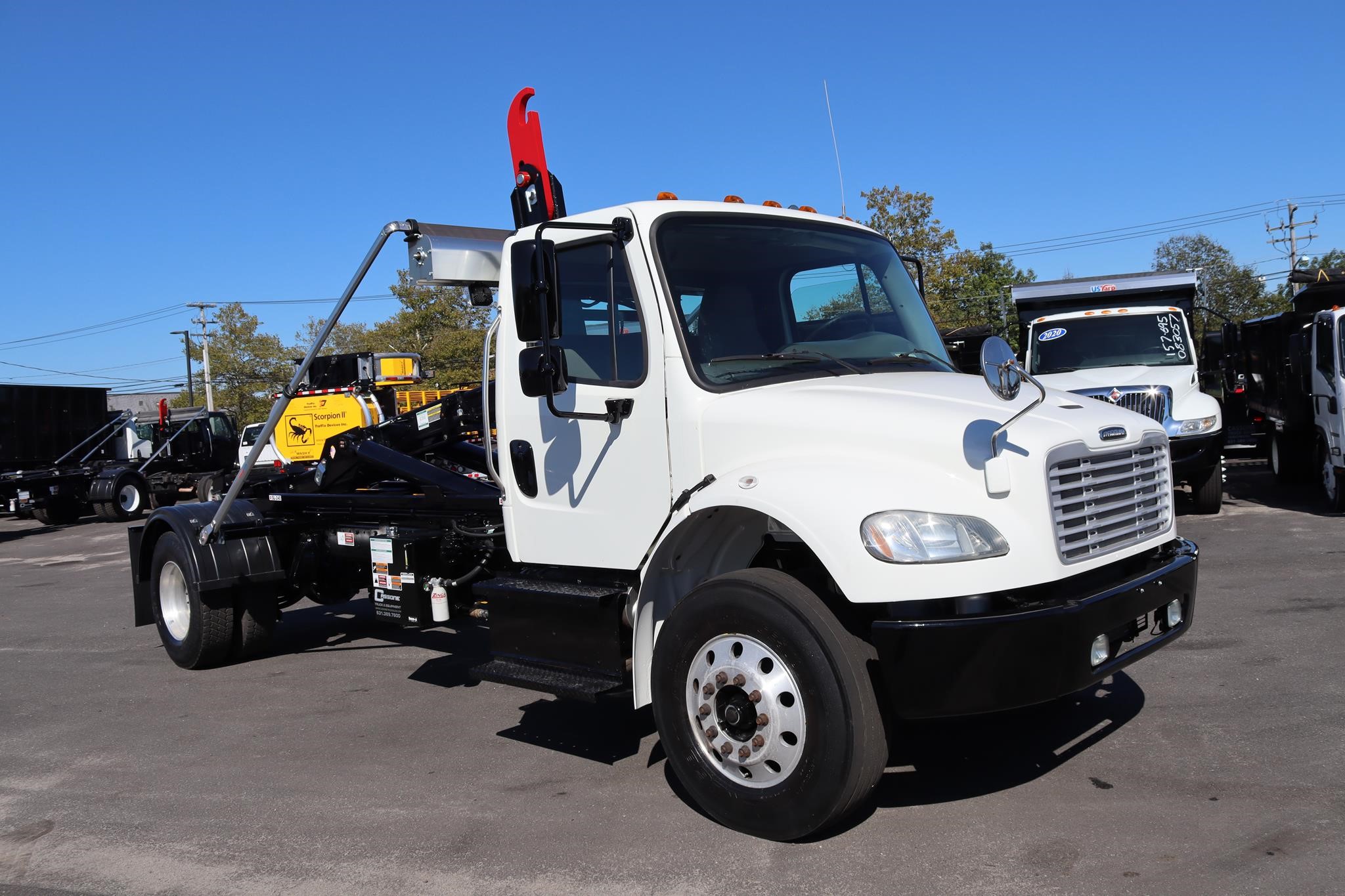 2016 FREIGHTLINER BUSINESS CLASS M2 106 - image 5 of 6