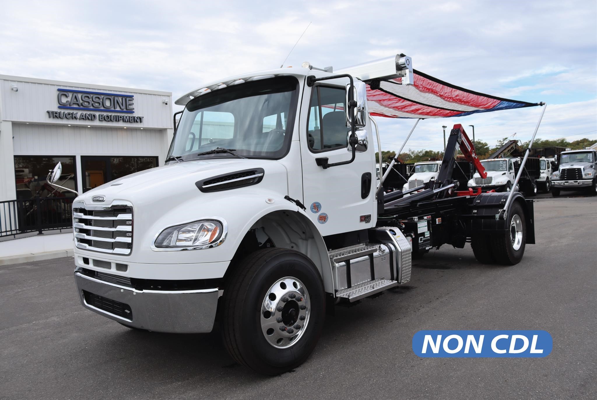 2026 FREIGHTLINER BUSINESS CLASS M2 106 PLUS - image 1 of 6