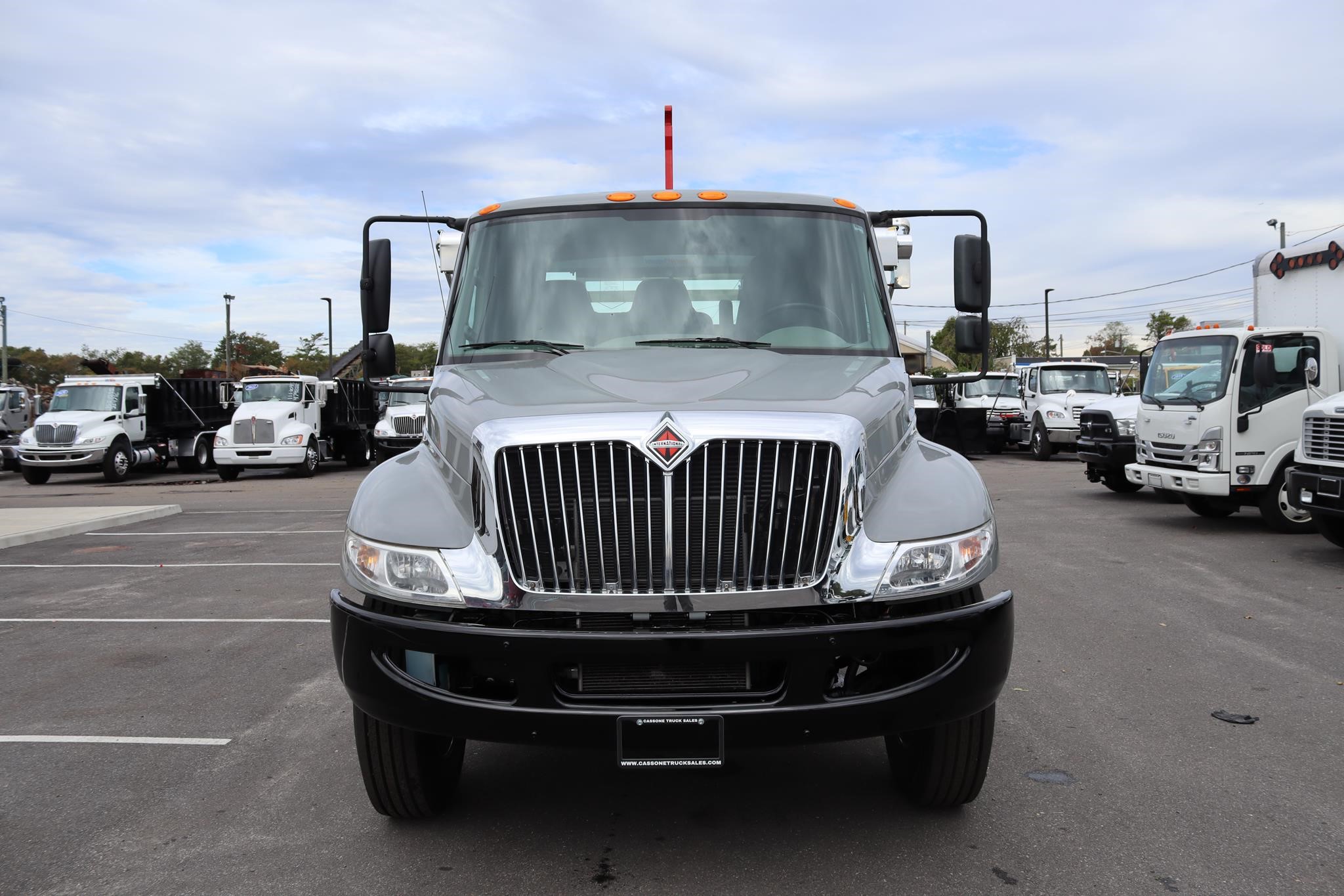 2019 INTERNATIONAL DURASTAR 4300 - image 6 of 6