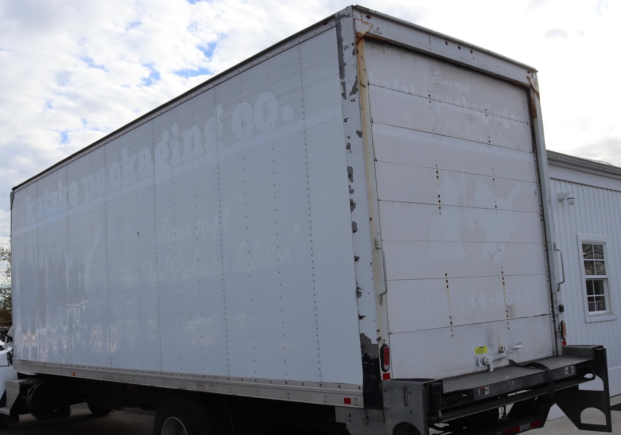 2019 SUPREME 26 FT - image 1 of 6