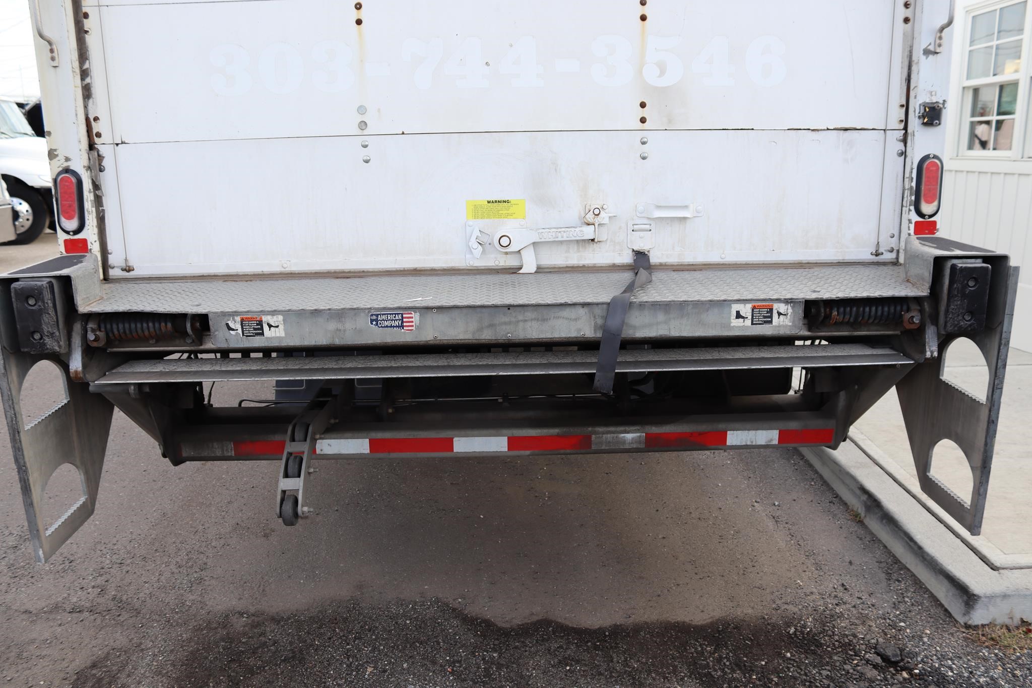 2019 SUPREME 26 FT - image 3 of 6