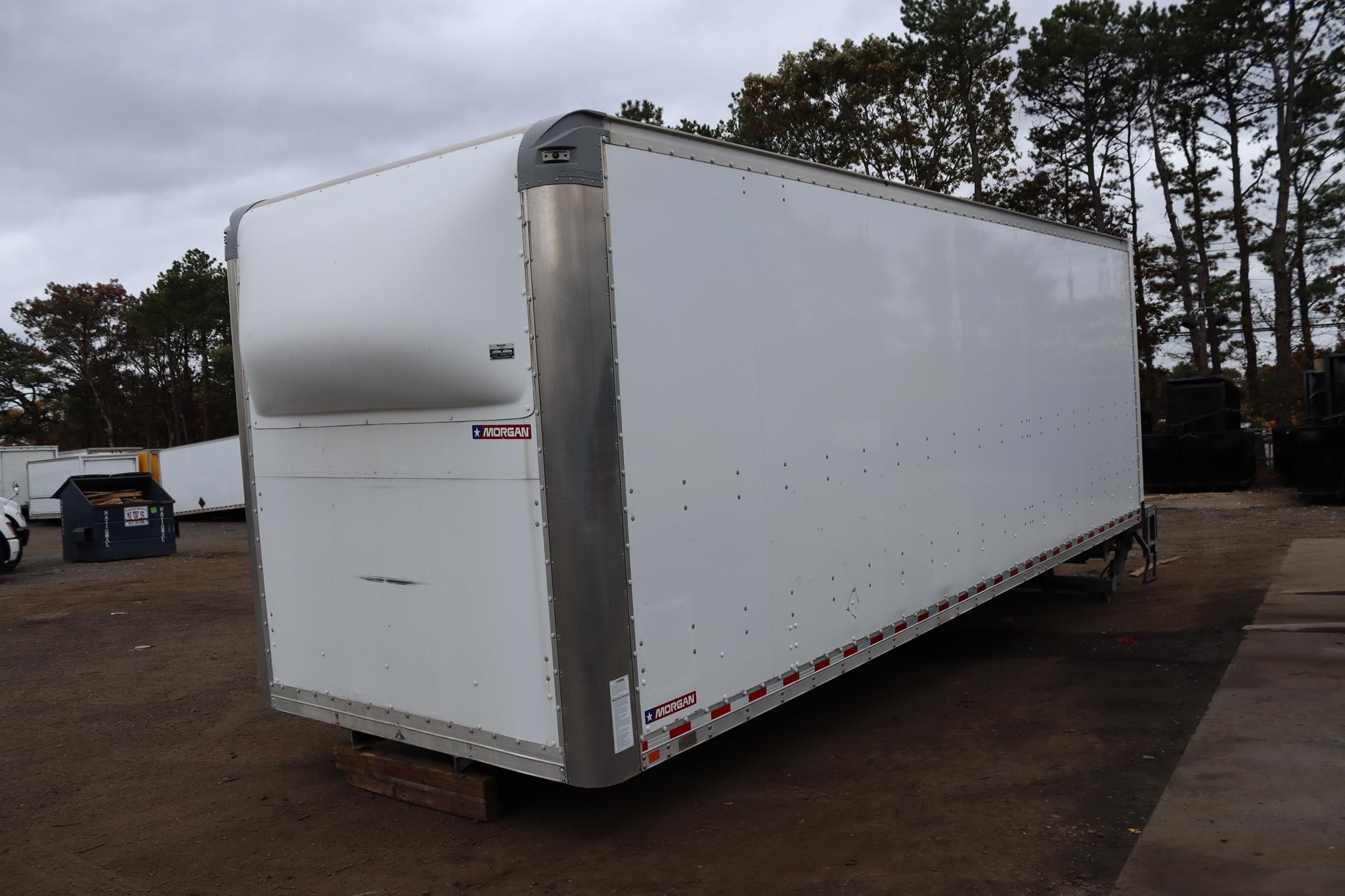 2020 MORGAN 26 FT - image 6 of 6