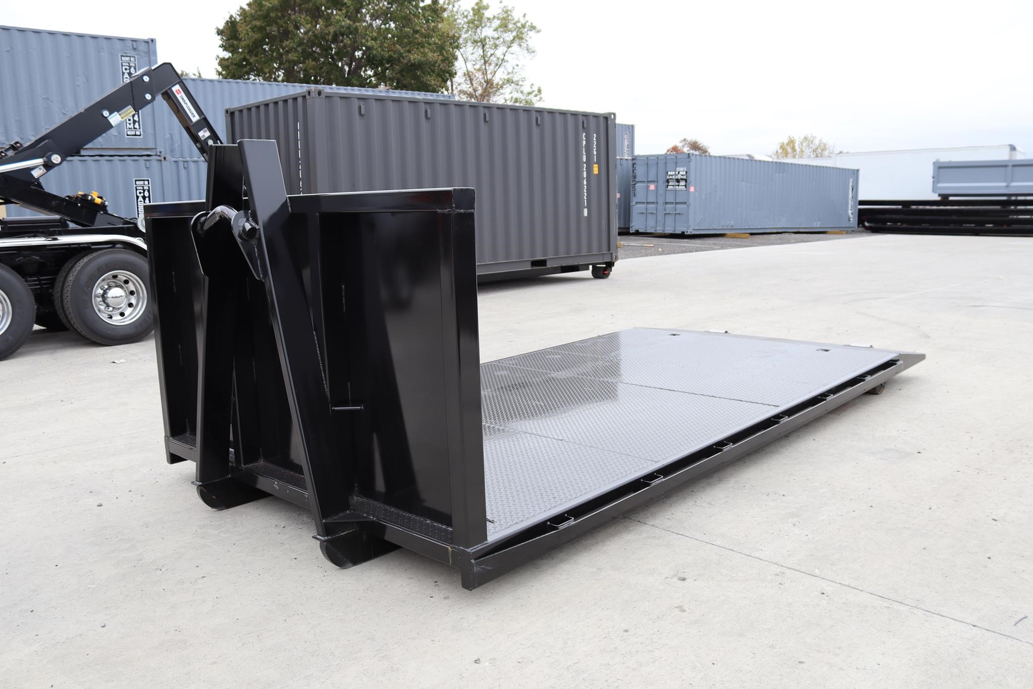 2026 BUCKS FABRICATING 16 FT - image 6 of 6