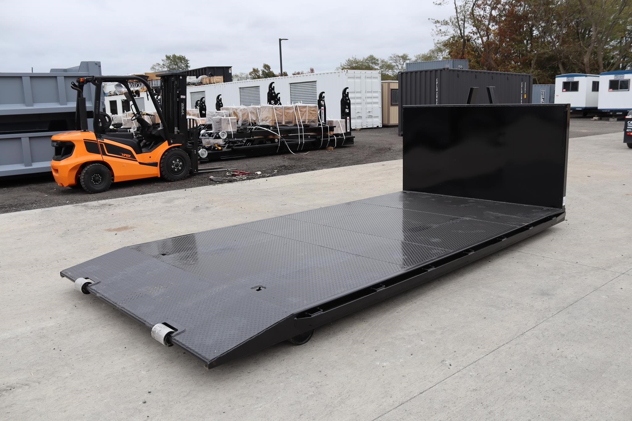 2026 BUCKS FABRICATING 16 FT - image 3 of 6