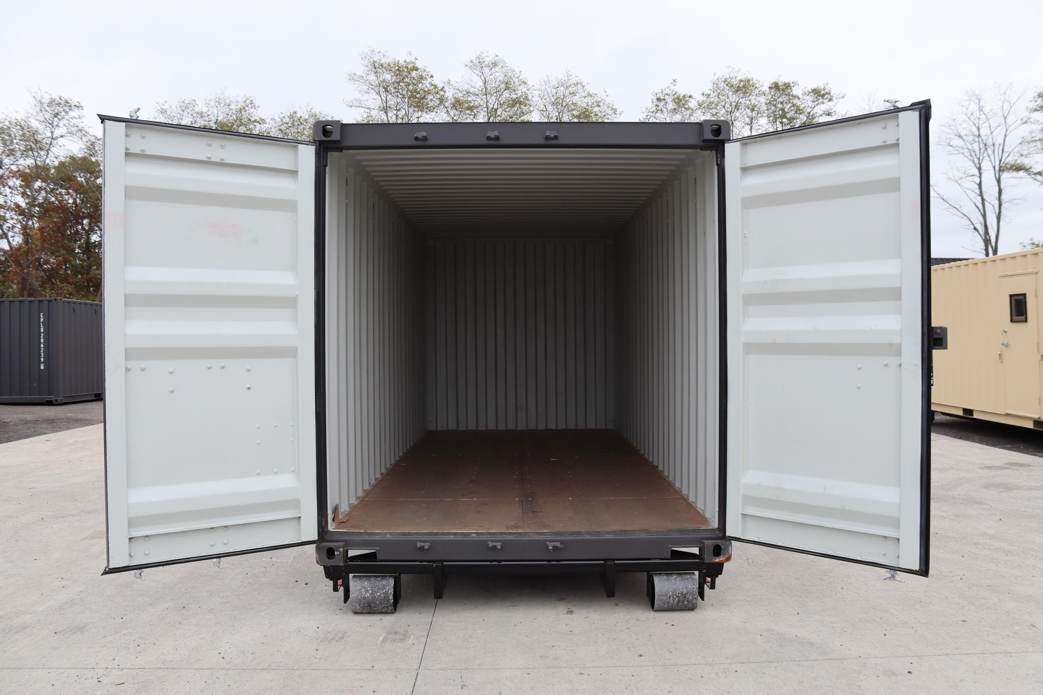 2026 CUSTOM 20 FT - image 4 of 6