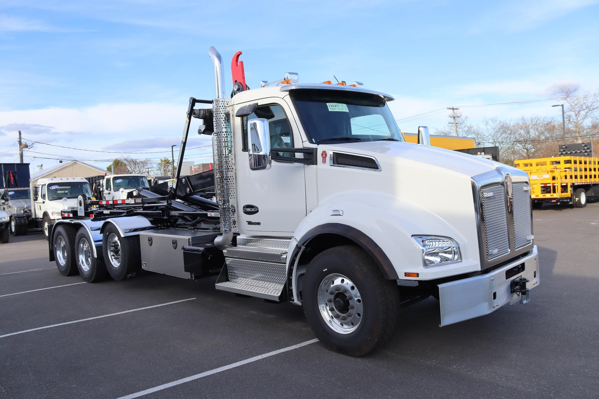 2026 KENWORTH T880 - image 5 of 6