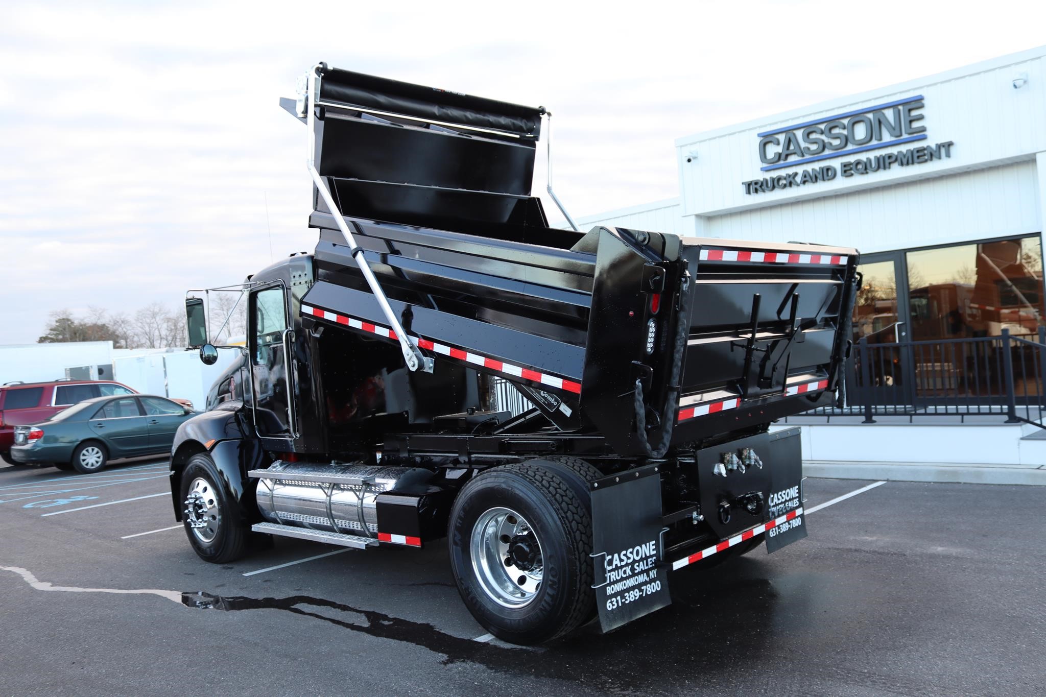 2013 KENWORTH T370 2013 KENWORTH T370 - image 2 of 6