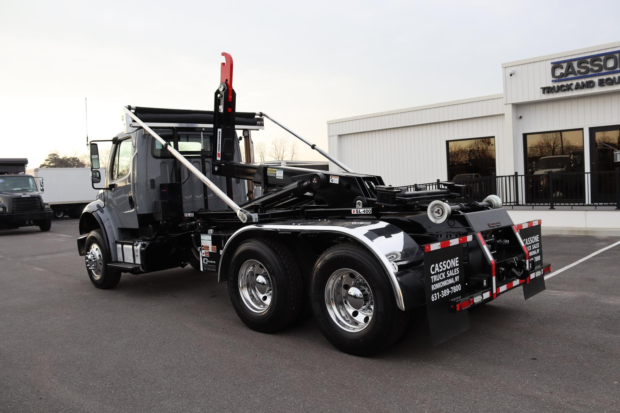 2014 FREIGHTLINER BUSINESS CLASS M2 106 2014 FREIGHTLINER BUSINESS CLASS M2 106 - image 2 of 6