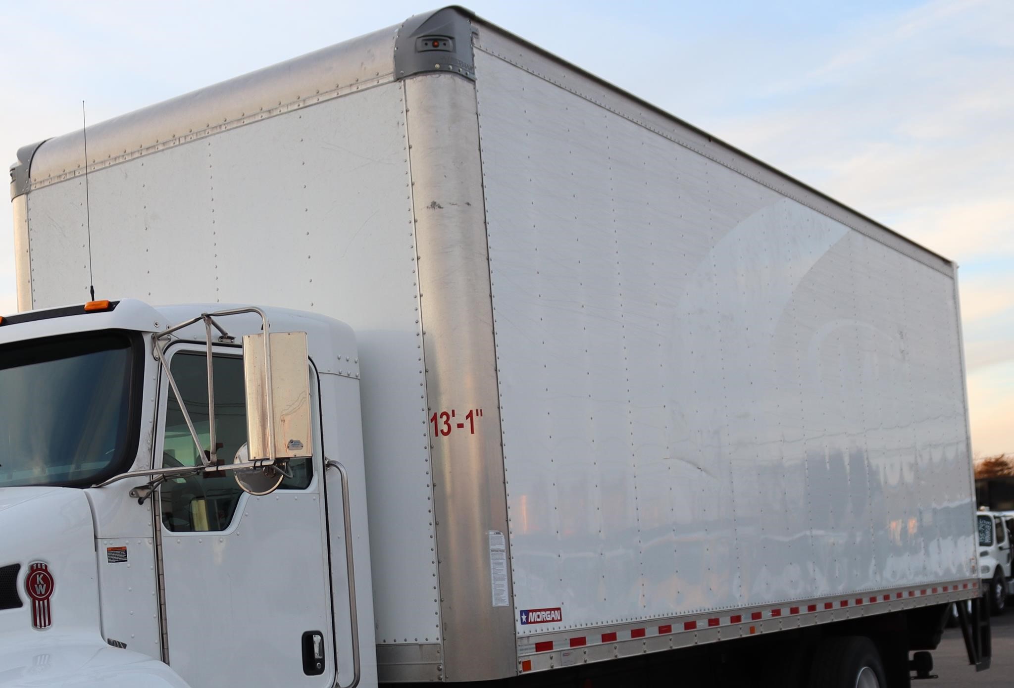 2021 MORGAN 26 FT 2021 MORGAN 26 FT - image 5 of 6