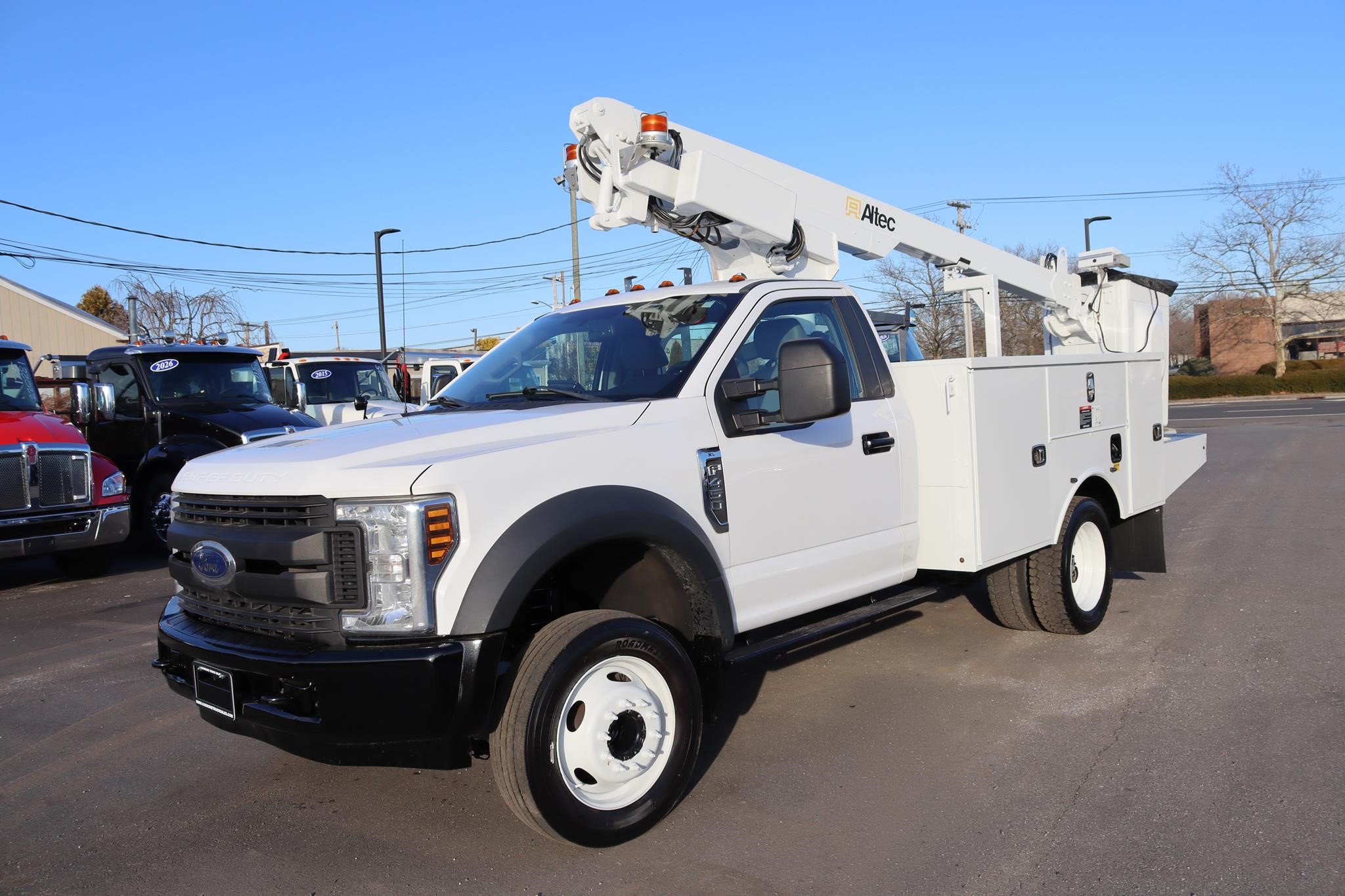 2019 ALTEC AT200A 2019 ALTEC AT200A - image 1 of 6