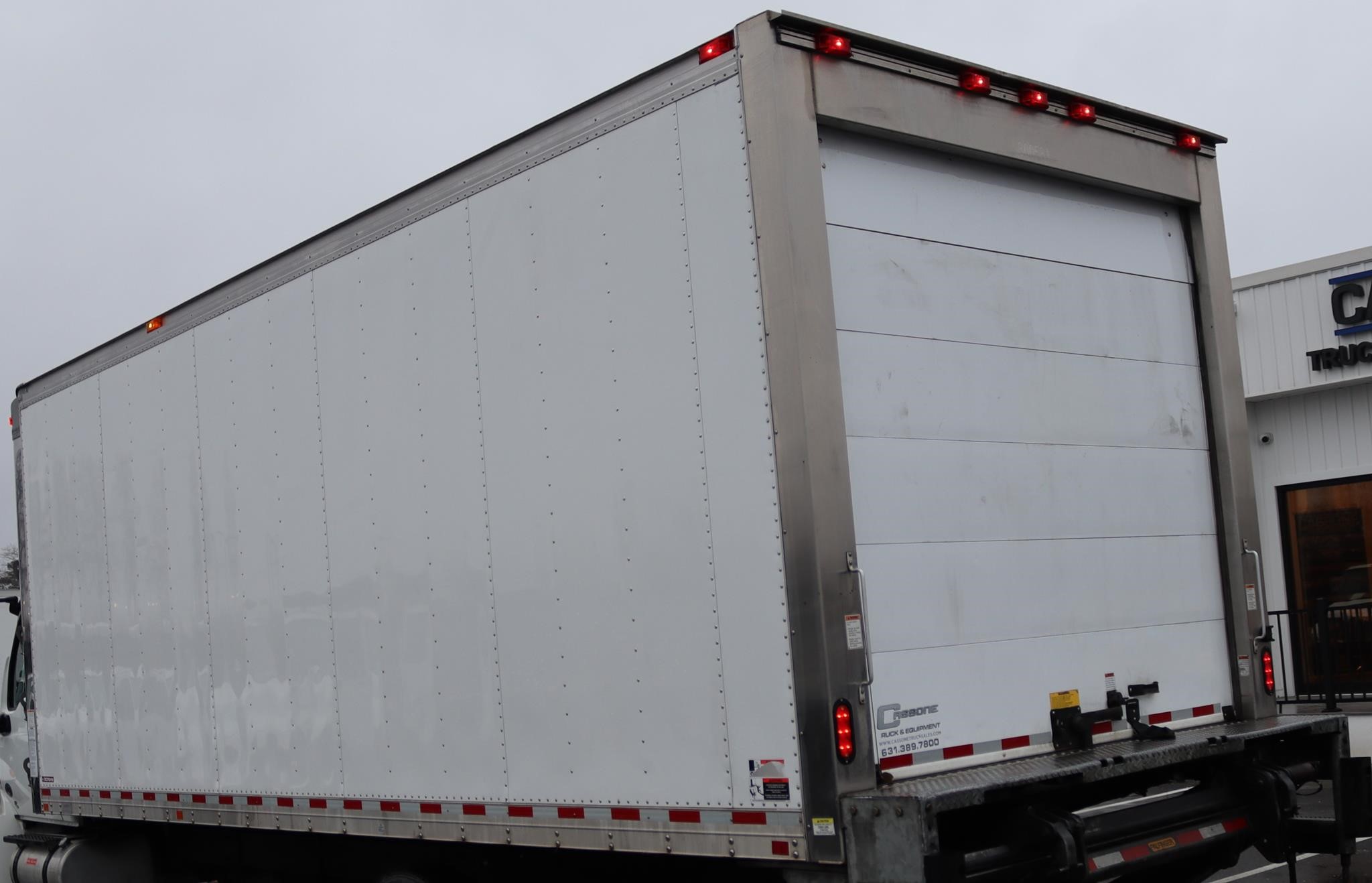 2020 MORGAN 22 FT 2020 MORGAN 22 FT - image 2 of 6