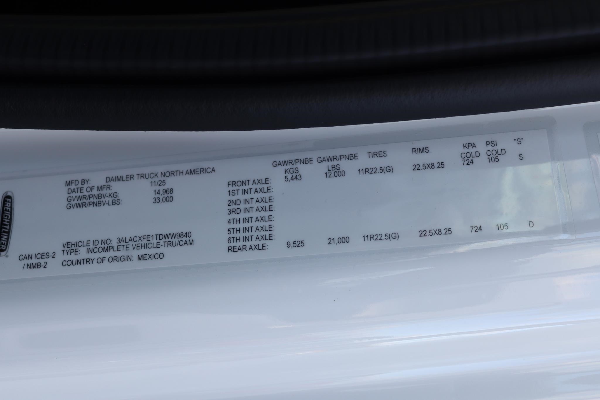 2026 FREIGHTLINER BUSINESS CLASS M2 106 2026 FREIGHTLINER BUSINESS CLASS M2 106 - image 5 of 5